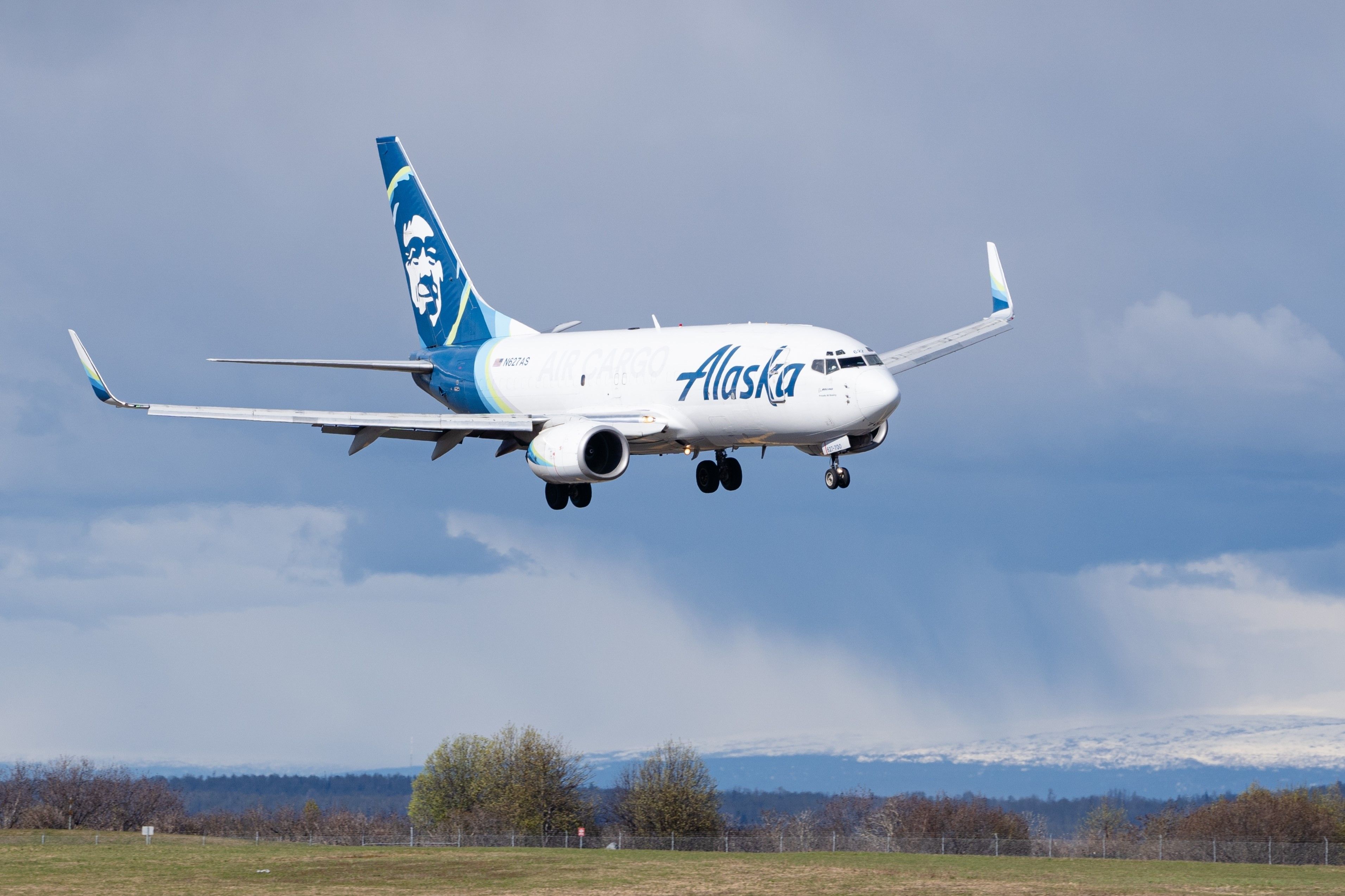 Alaska Air Cargo Landing In Anchorage