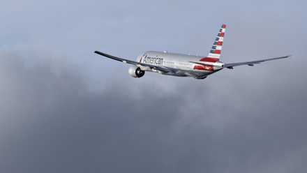 American Airlines Boeing 777-223ER (N756AM) departing from London Heathrow Airport.