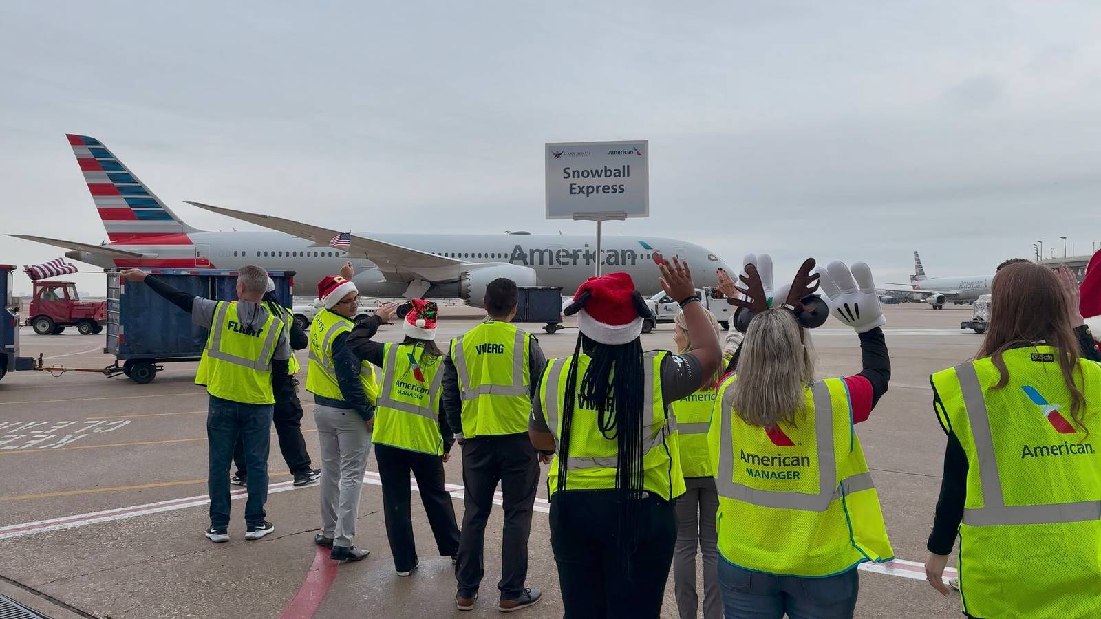 Snowball Express: American Airlines Makes Disney Dreams Come True For Families Of Fallen Heroes