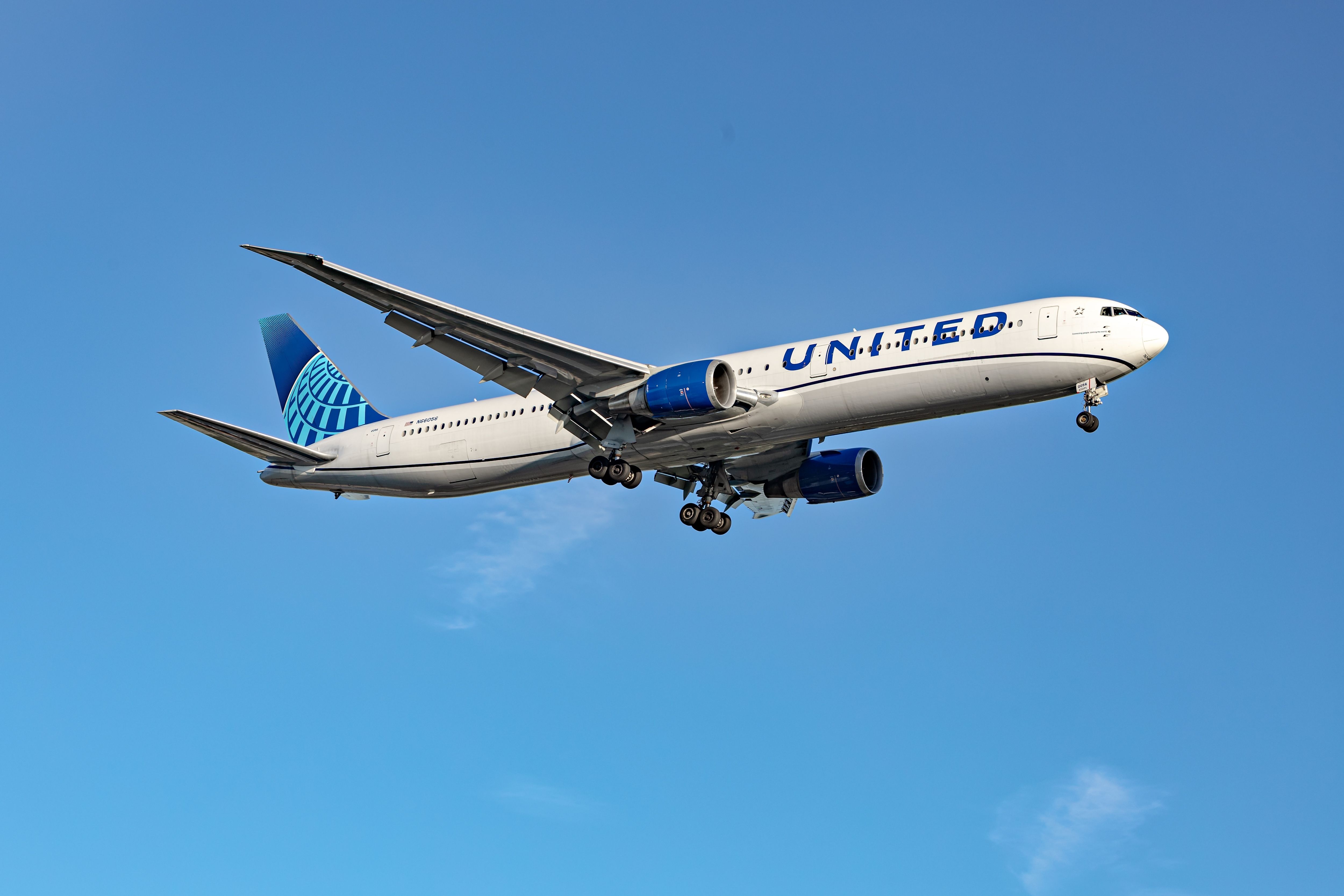 United Airlines' Use Of Generative AI Results In 6% Improvement In Overall Customer Satisfaction