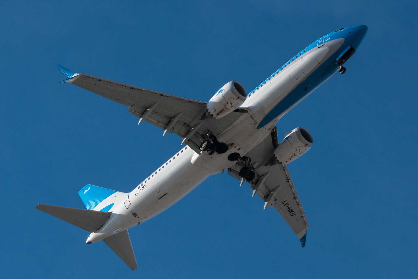 Aerolineas Argentinas 737 MAX shutterstock_2309306017