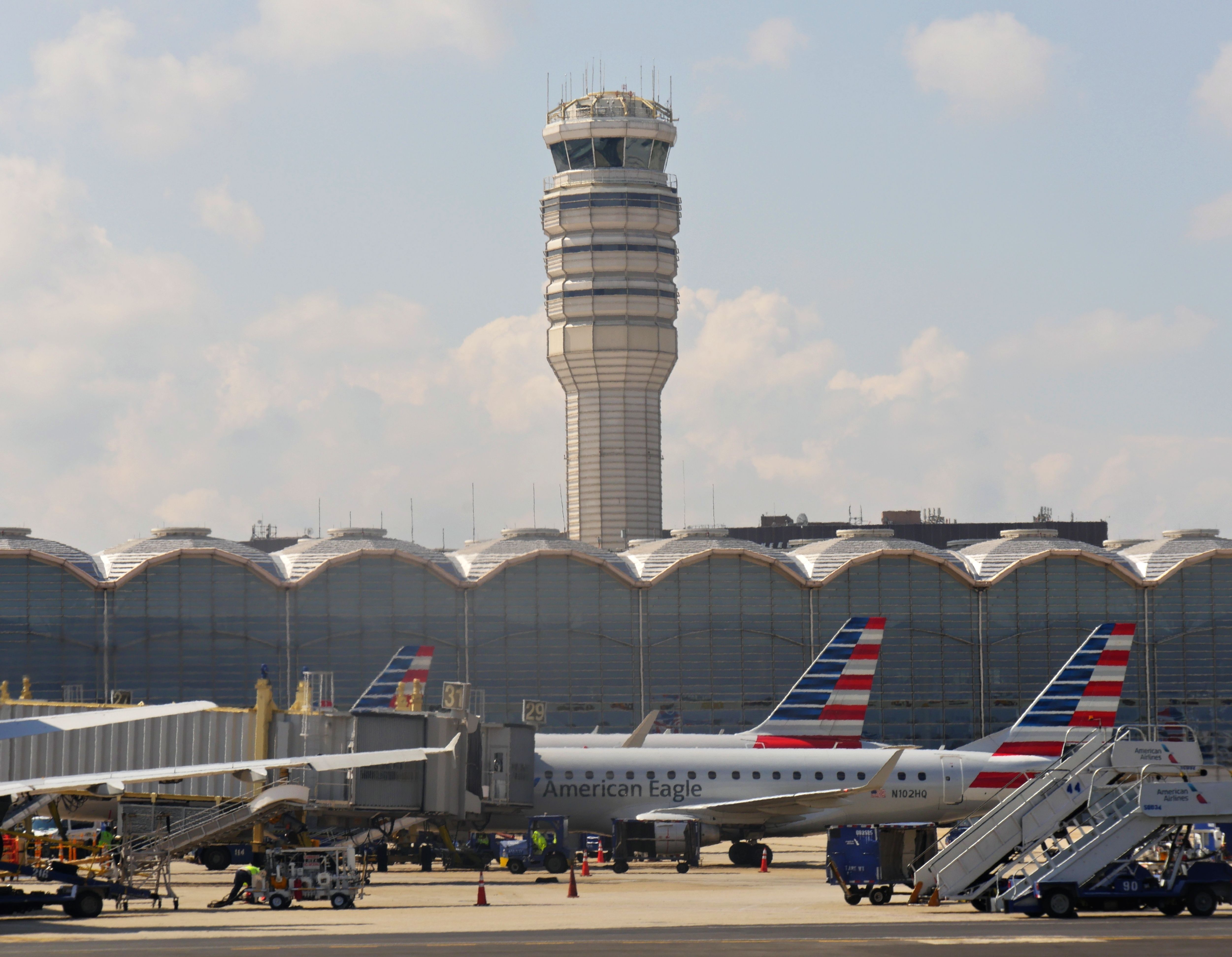 Employee On Administrative Leave After Bloody Fight In ATC Tower At Reagan National Airport