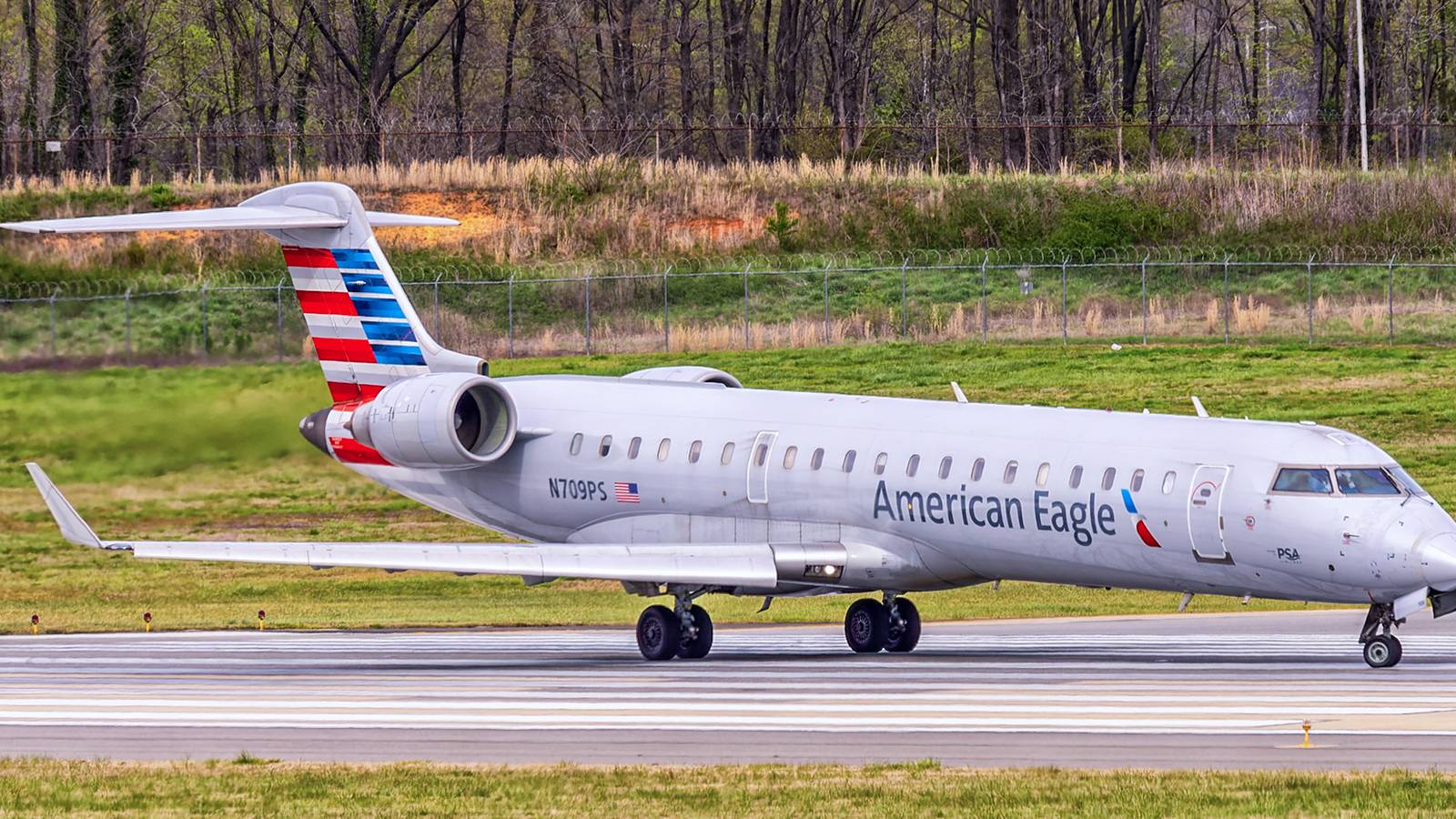Flight 5342: American Airlines Says NTSB “Will Be The Sole Source Of Truth”