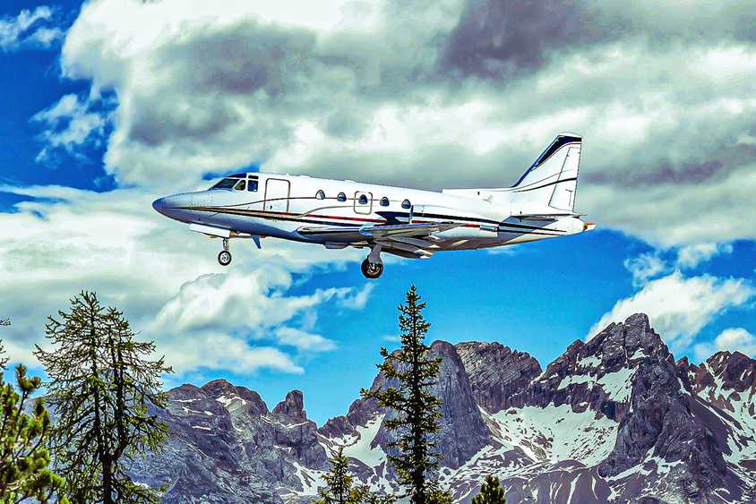 The Detailed History Of The Rockwell Commander 112
