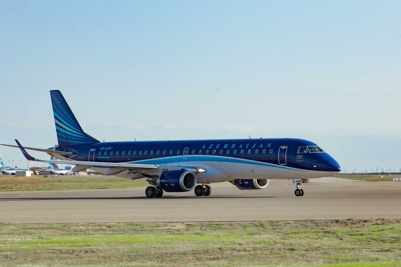 Azerbaijan Airlines Embraer E190 taxiing
