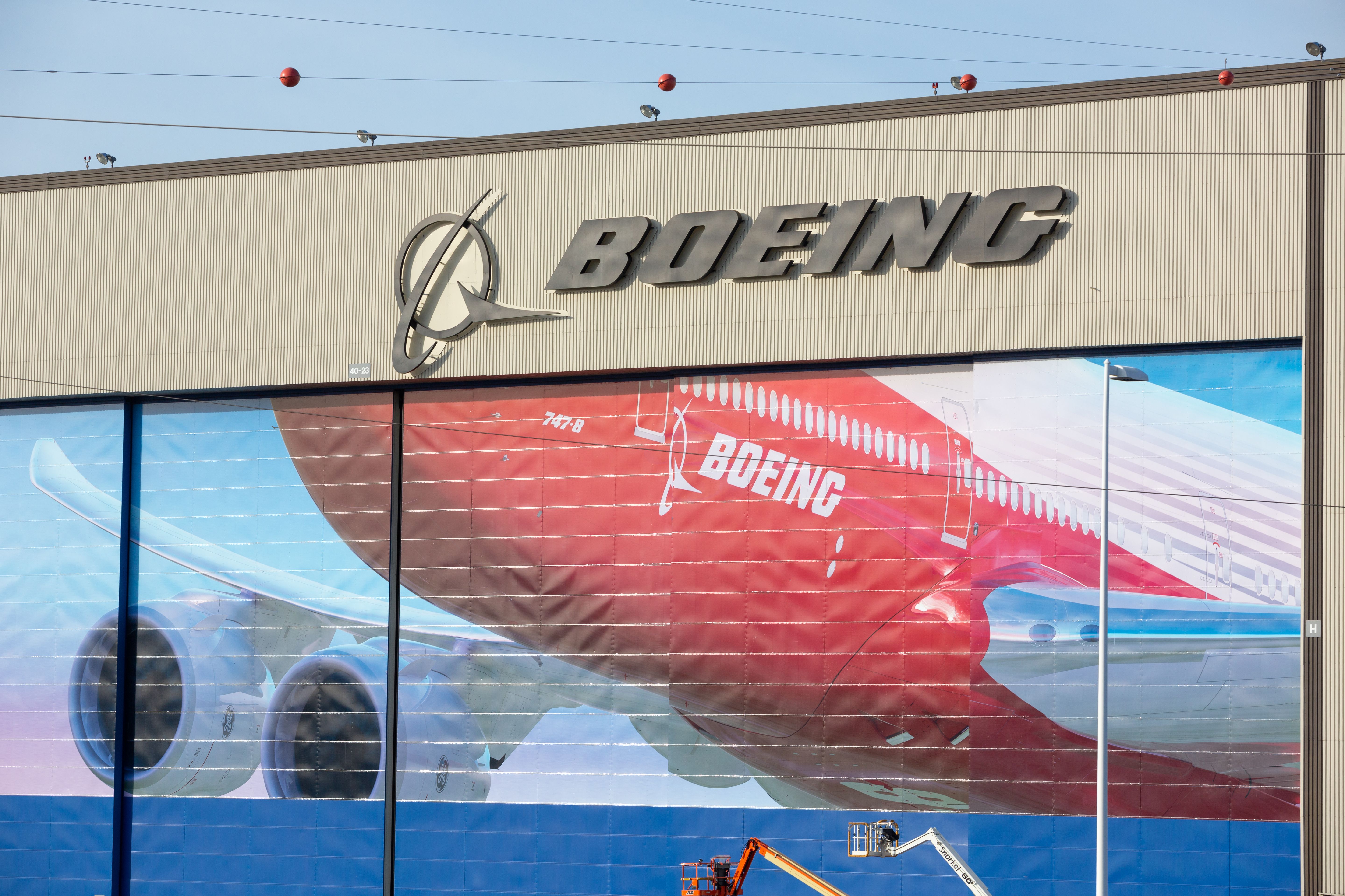 Boeing Delivered Only 348 Commercial Planes During Challenging 2024