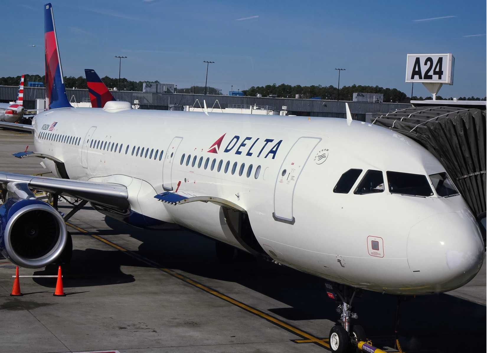 Delta Air Lines Airbus A321 Returns To Service After Cabin Odor ...