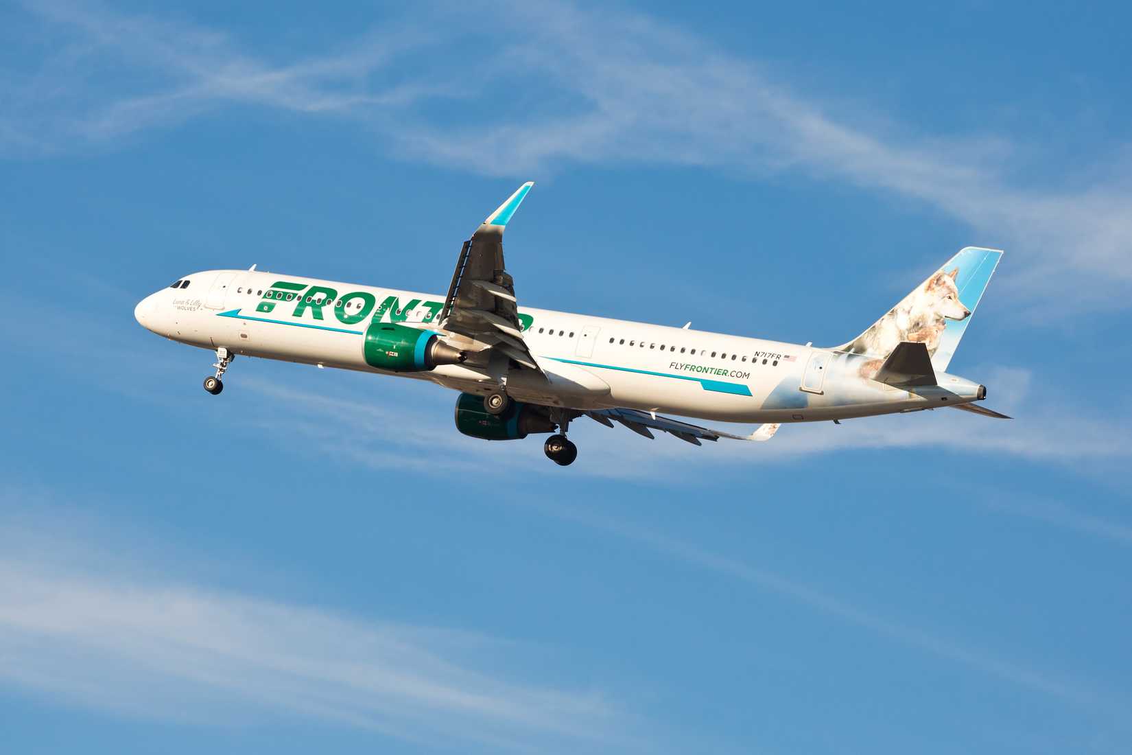 Frontier Airlines Airbus A321 departing ORD
