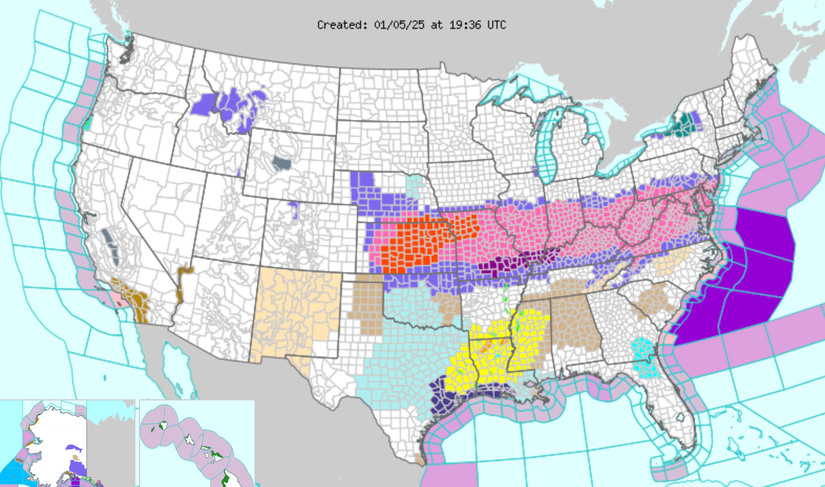 Major US Airlines Issue Travel Waivers As Winter Storm Blair Disrupts ...