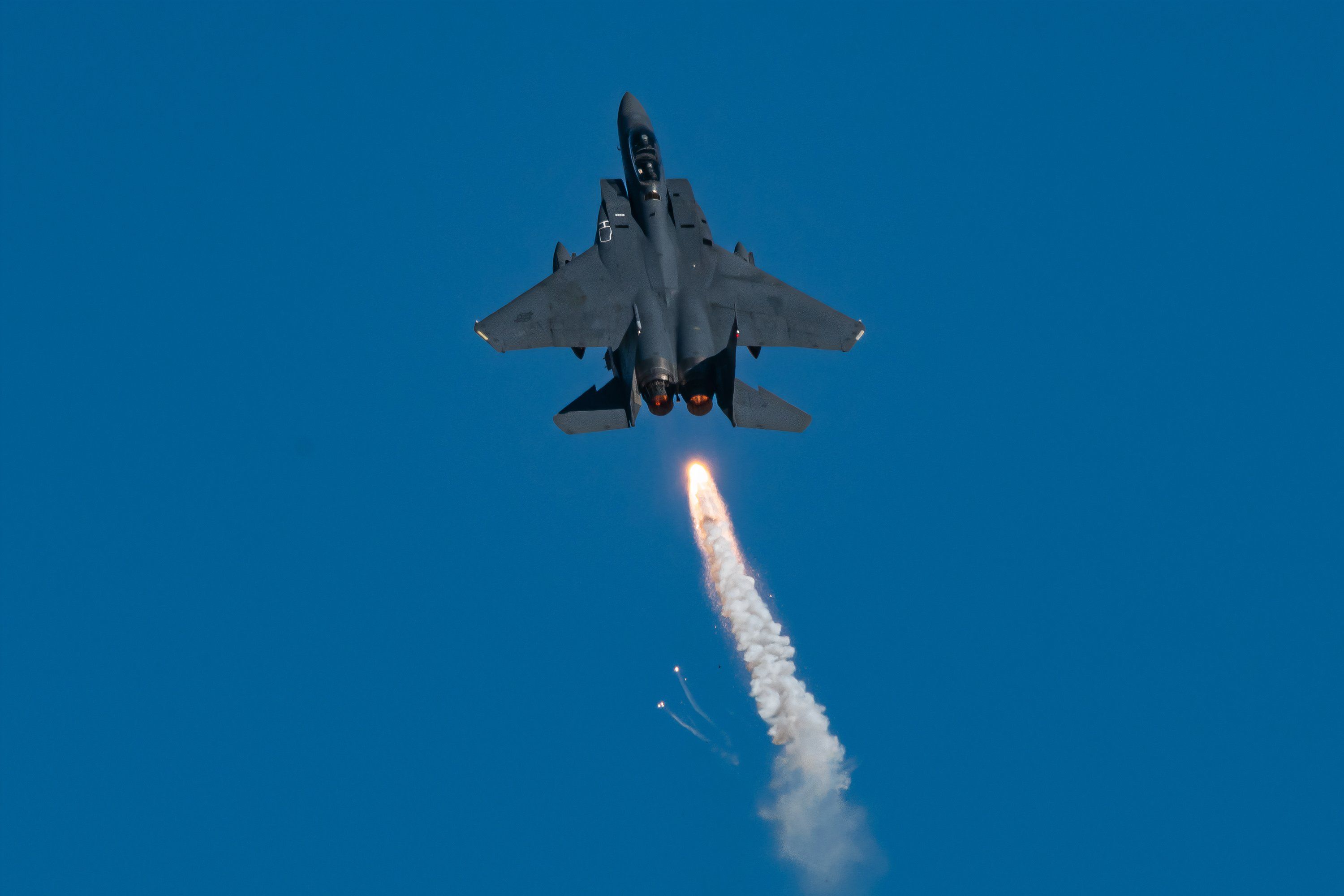 US DOD Awards Boeing $615.8 Million Contract For F-15 Eagle EPAWSS Full Rate Production