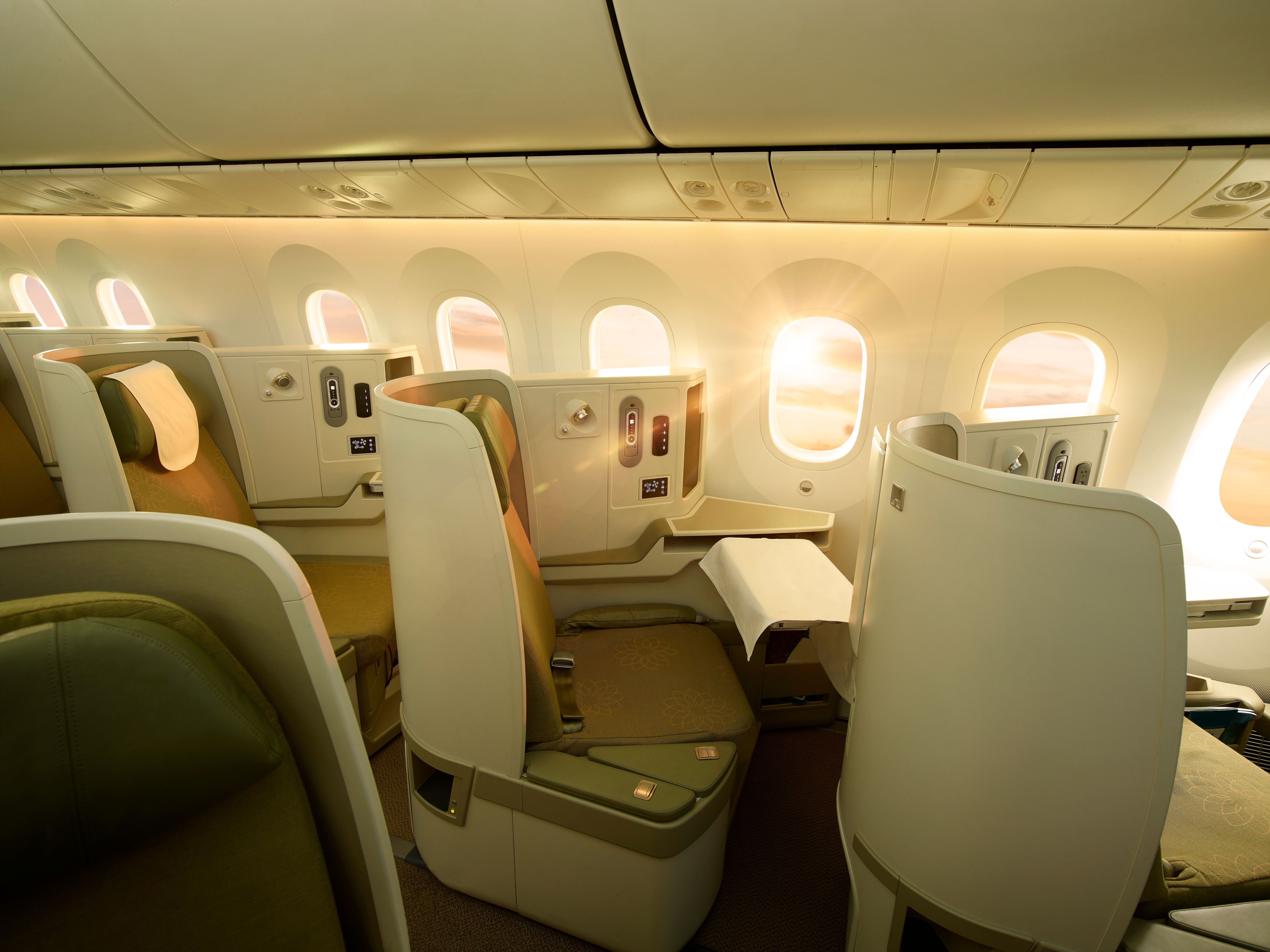 Euro Business Vs US Domestic First Class: How The Premium Cabins Compare