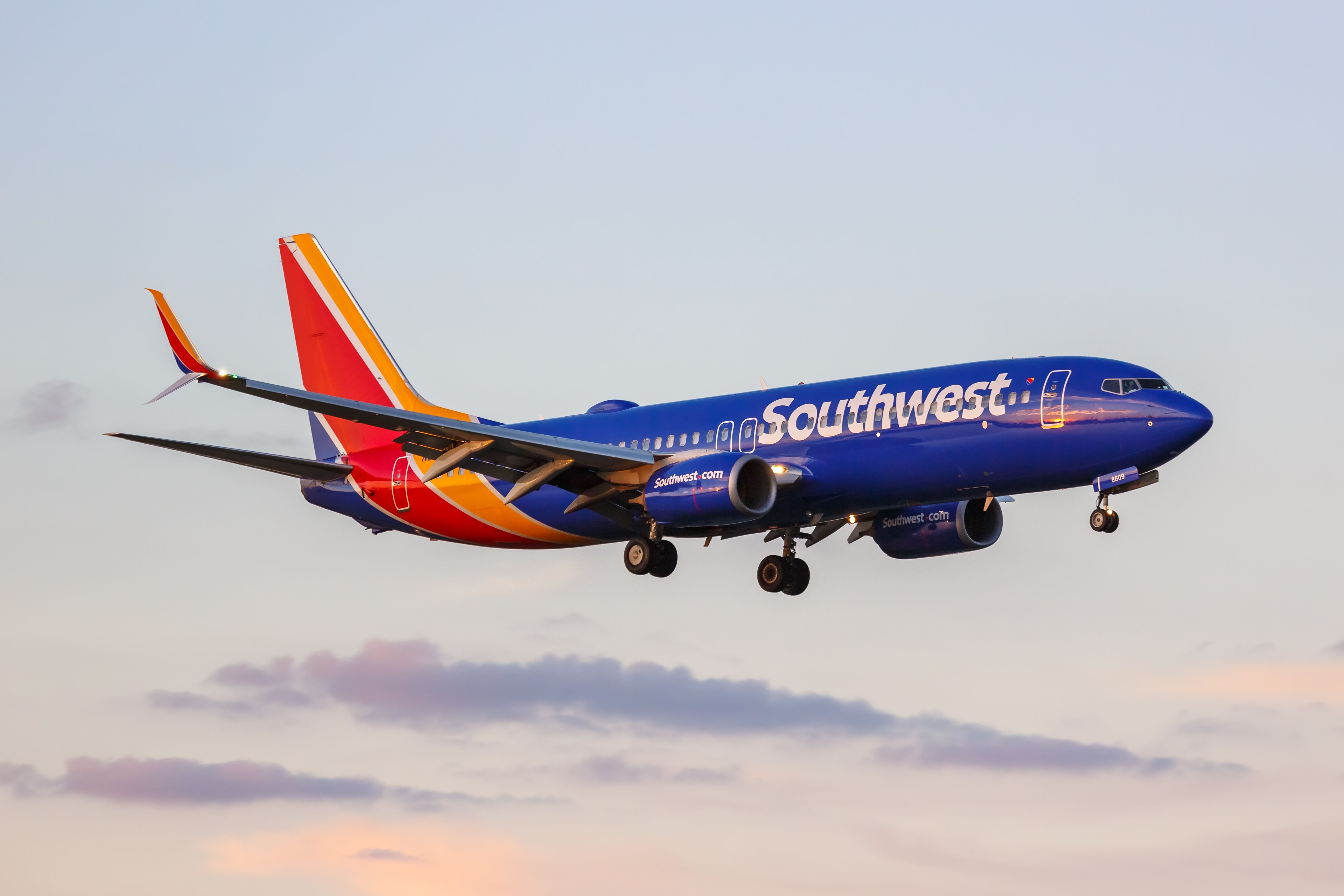 Southwest Airlines Reaches Sale-Leaseback Agreement For 36 Of Its Boeing 737-800s