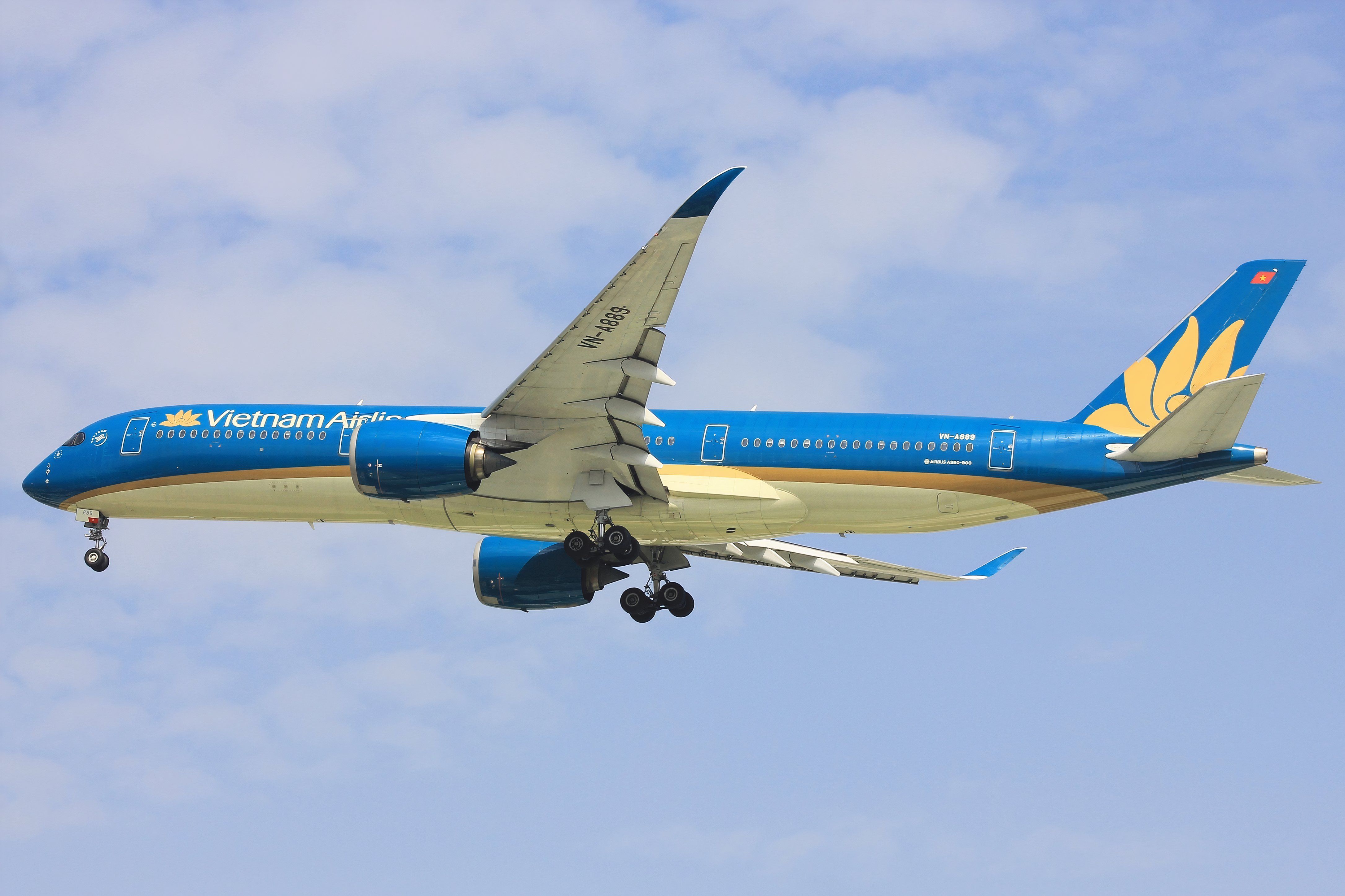 Revealed: The 3 US & Canadian Airports That Vietnam Airlines Plans To Serve