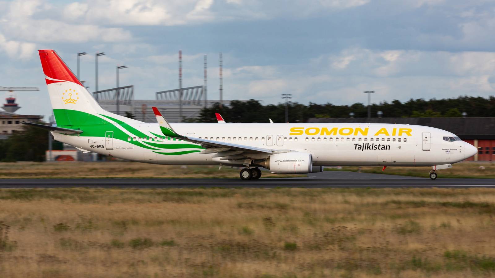 Tajikistan’s Somon Air Buys 2 Boeing 737 MAX 8s & Mulls Direct London Flights