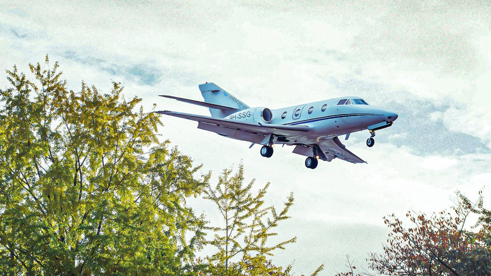 How To Book Affordable Seats On Private Jets