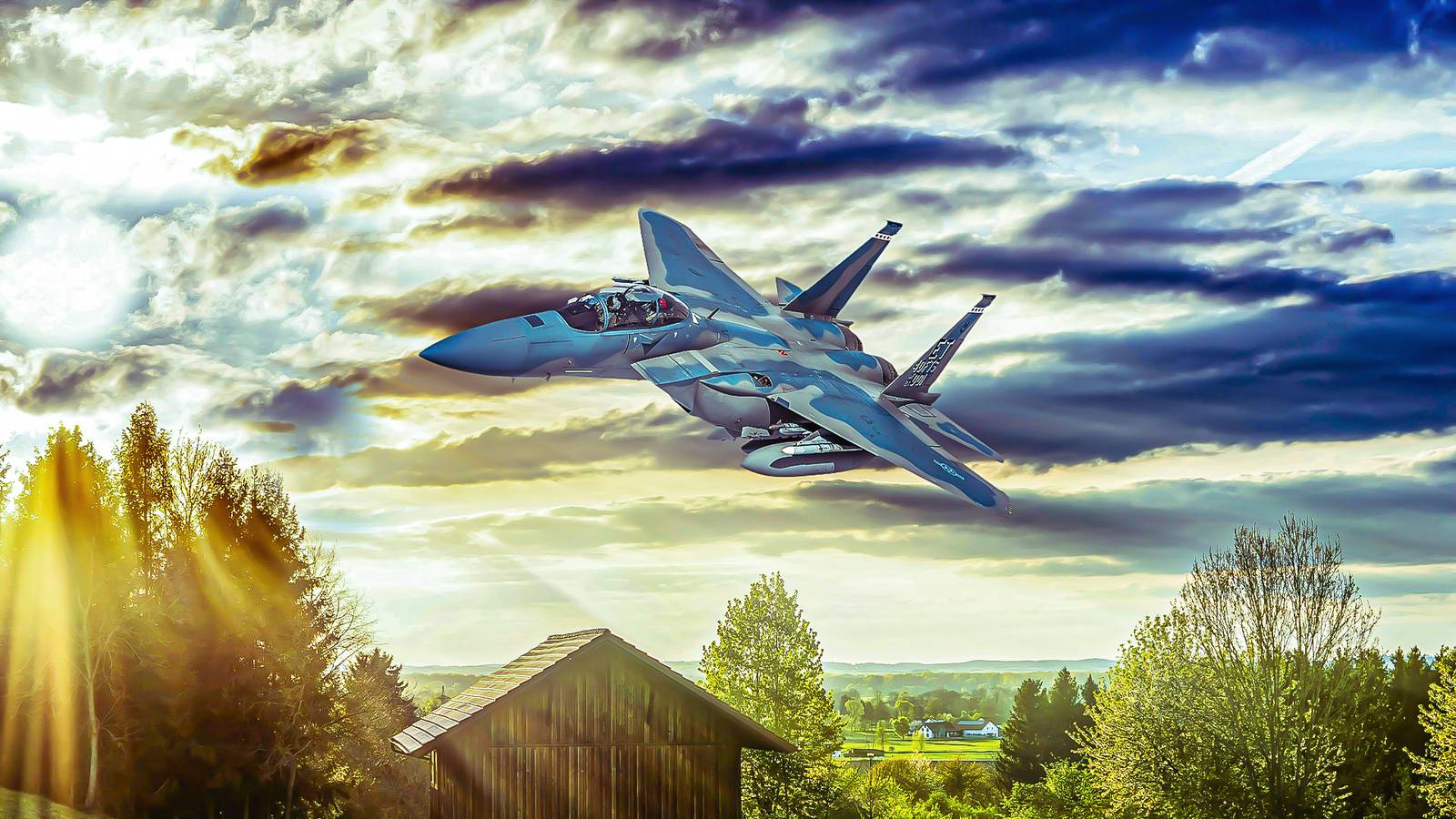How Many Miles Per Gallon Does An F-15 Get?