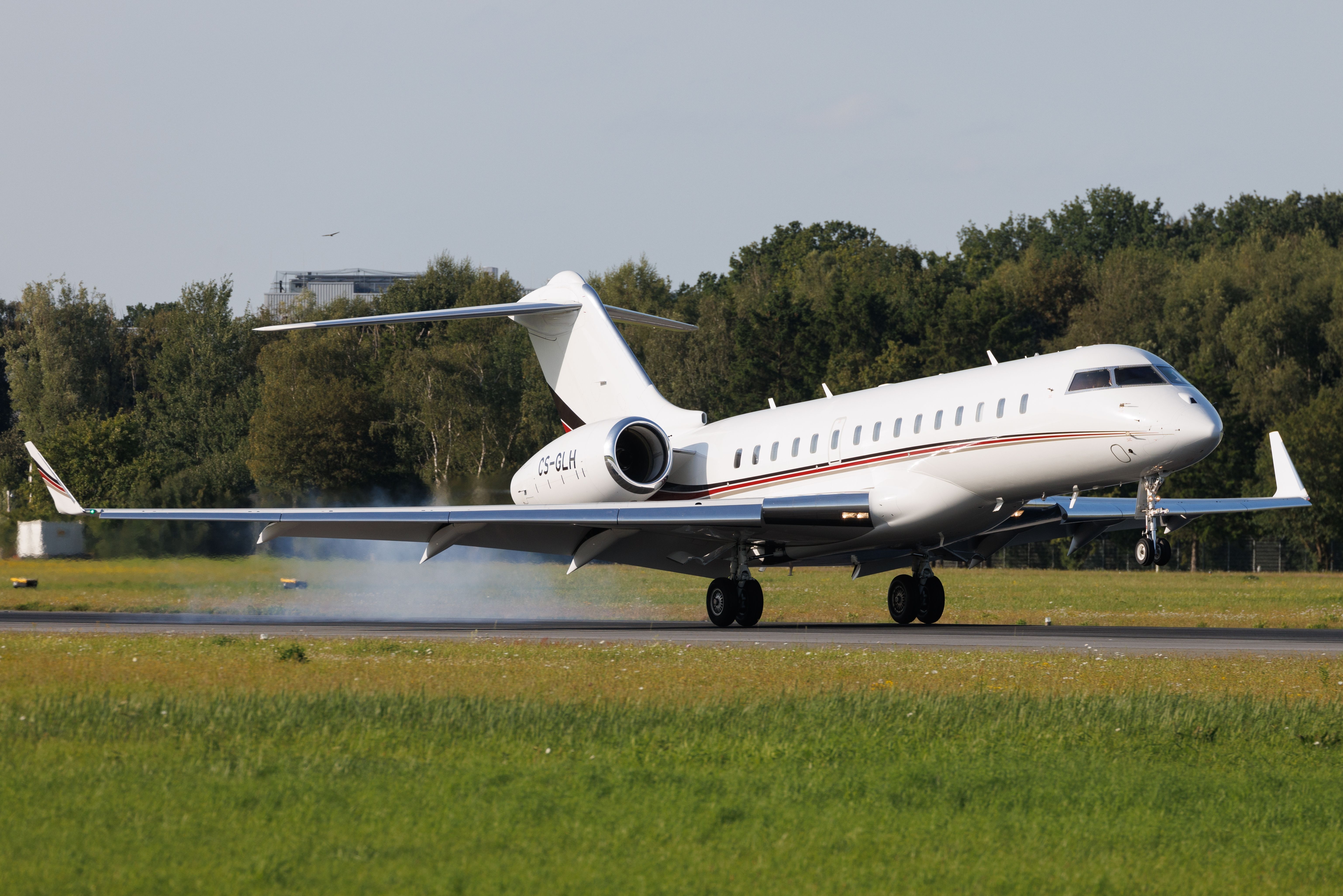 How Much Does It Cost to Charter a Private Jet?