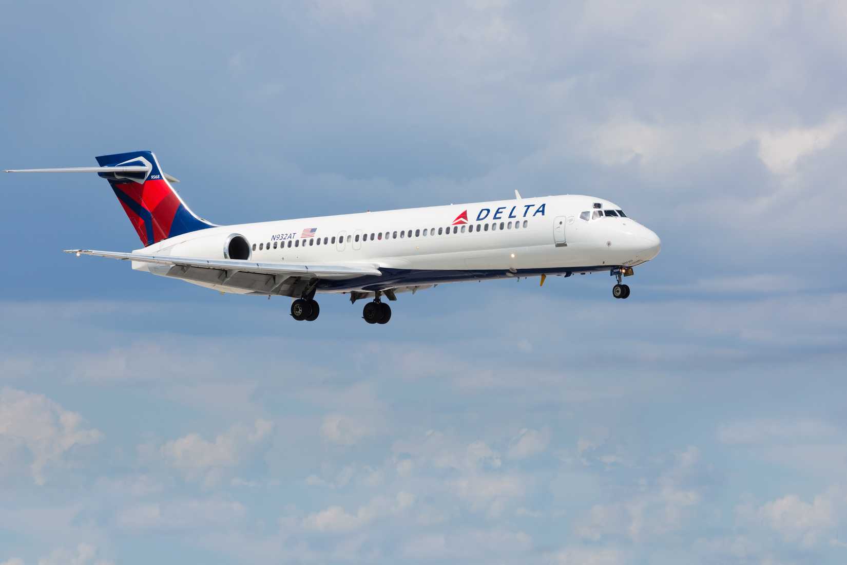 Delta Air Lines Boeing 717 landing at MIA shutterstock_492055426