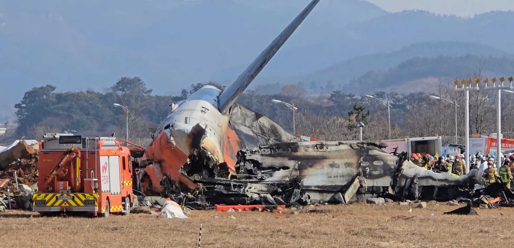 Why It Takes So Long To Remove Aircraft After A Crash