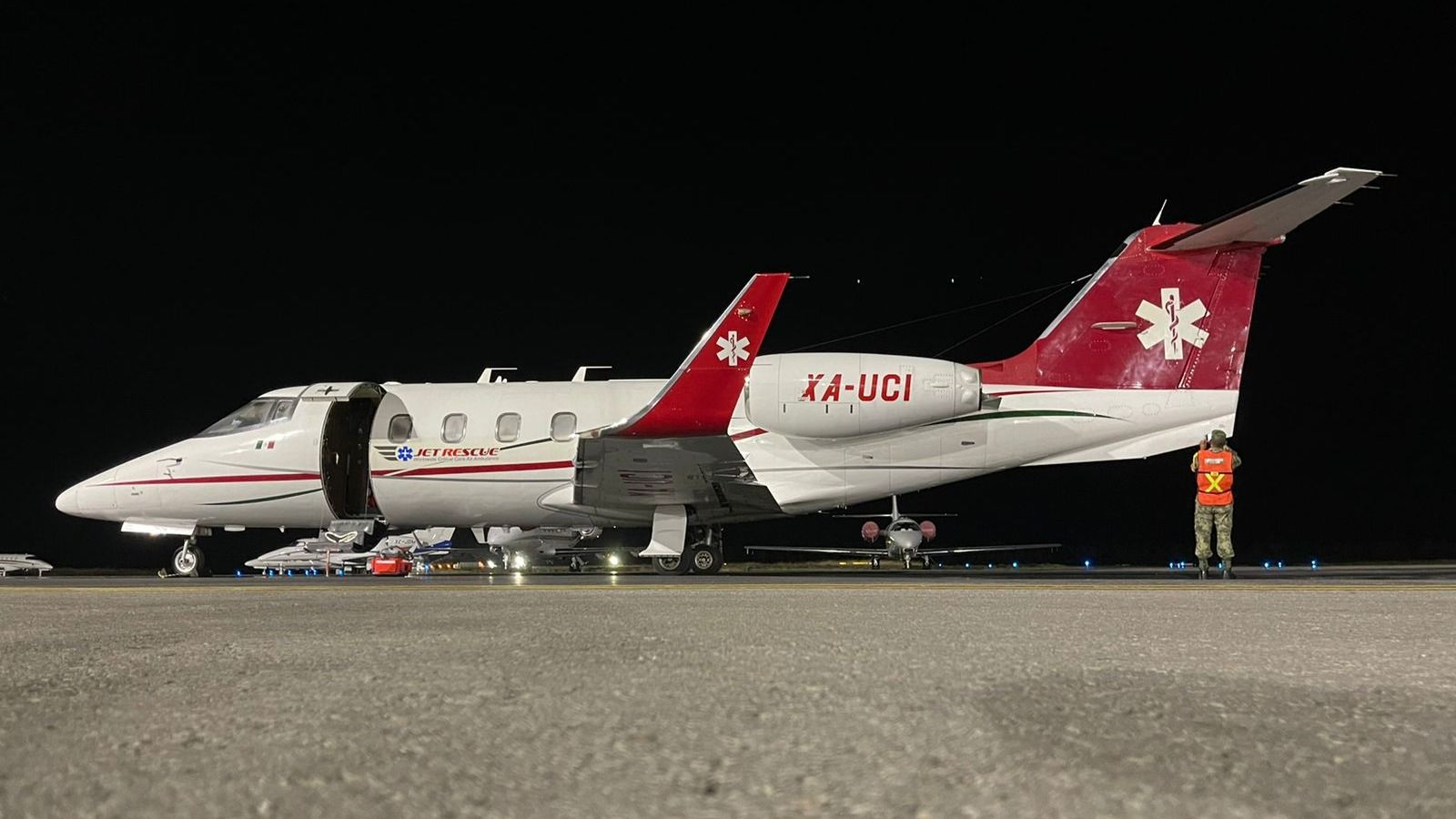 NTSB Recovers Black Box From Learjet 55 Medevac Crash