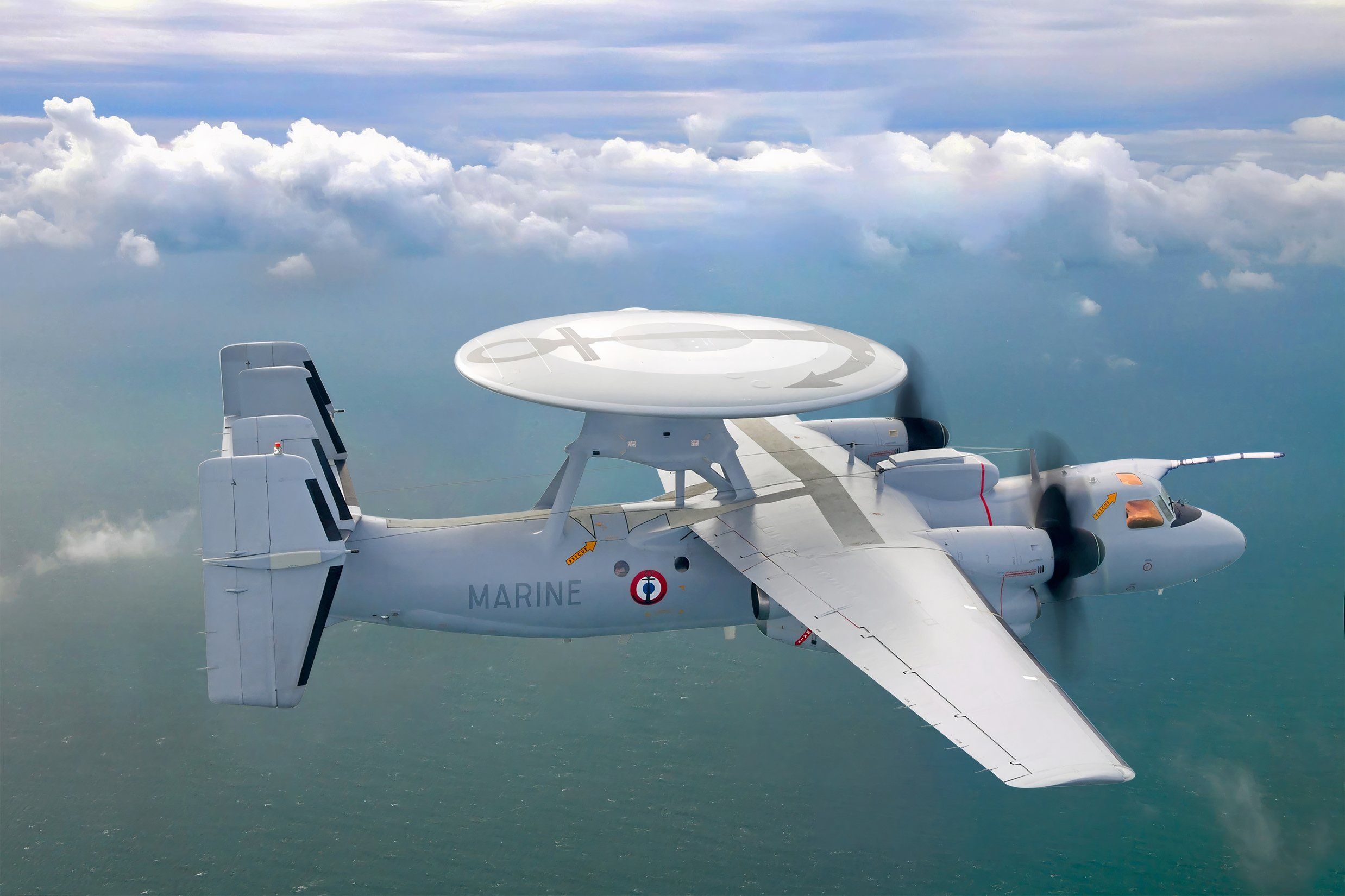 航空機・ヘリコプター Northrop Grumman E-2C Hawkeye What To Know About The US Navy E-2 Hawkeye Variants