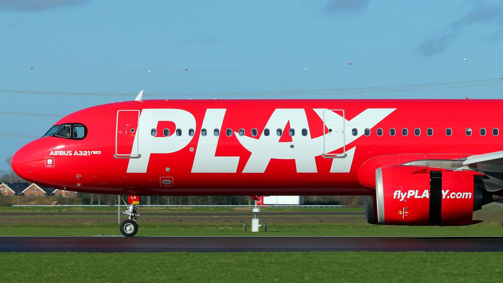 PLAY Downsizes Airbus Aircraft On North American Summer Routes