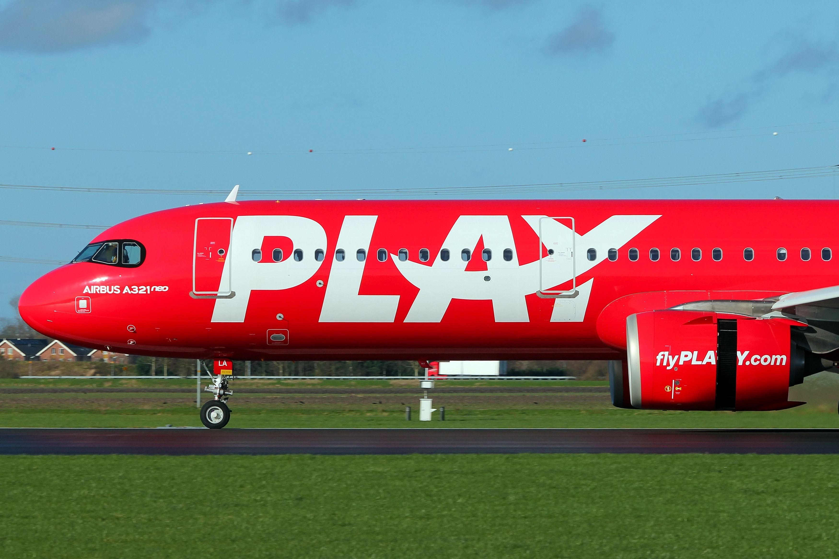 PLAY Downsizes Airbus Aircraft On North American Summer Routes