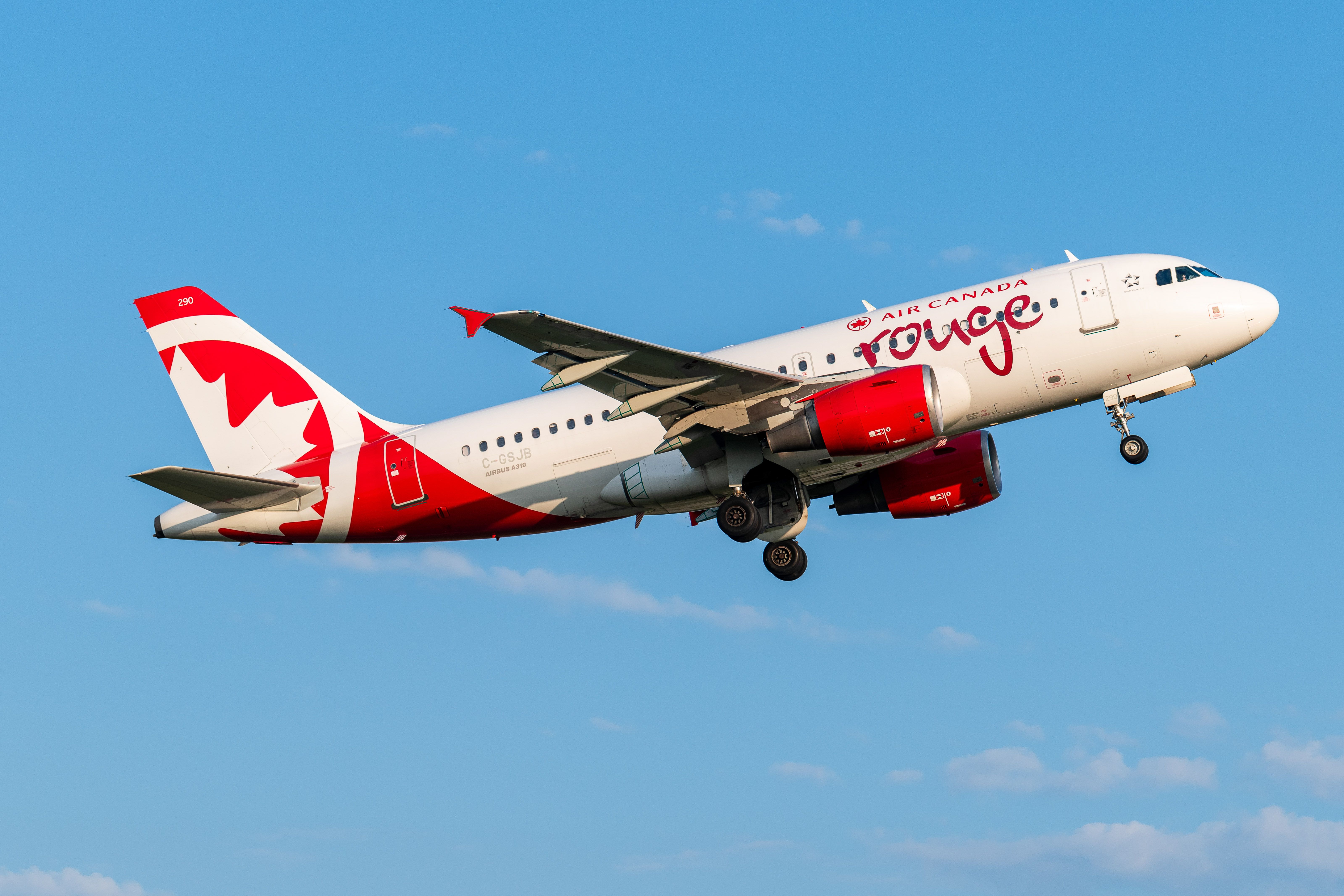 What Are The Oldest Passenger Planes Still Flying For Air Canada?