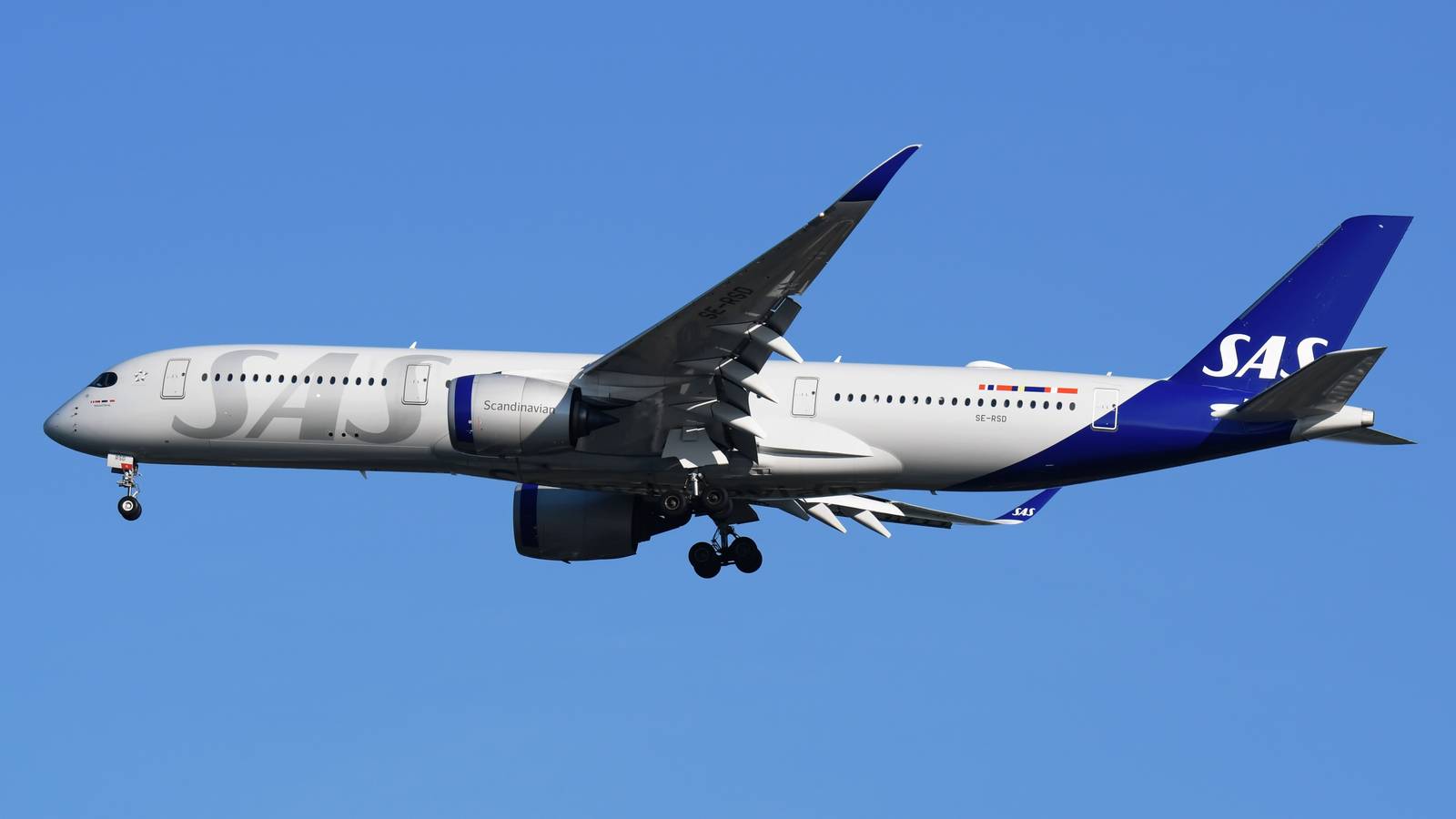 SAS Gave 173 US Flyers 1 Million Miles Each: Here's Why