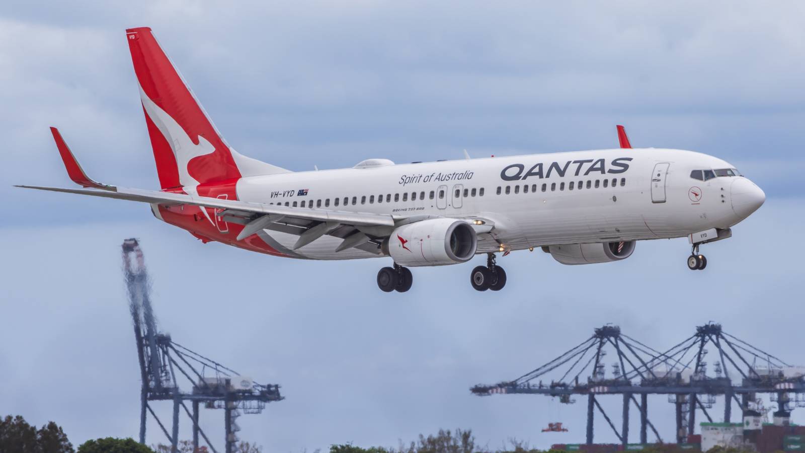 Qantas Discounts 1 Million Business & Economy Seats On Flights To 60 Australian Destinations