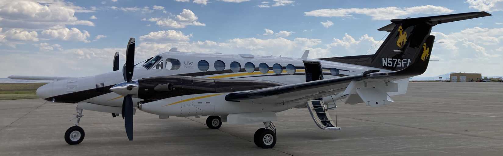 5-us-colleges-that-own-and-operate-private-jets