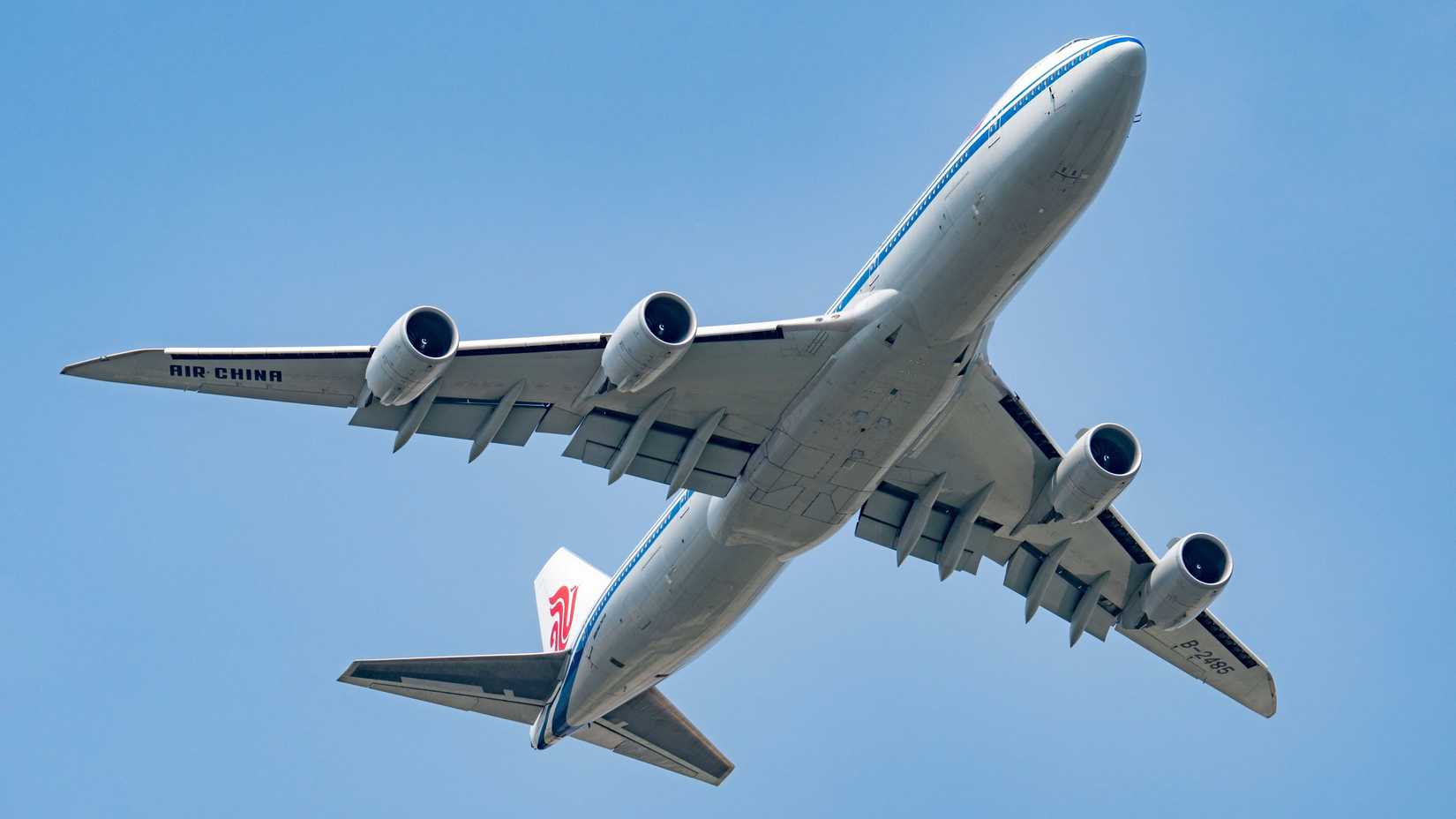Air China Boeing 747-8i on initial climb
