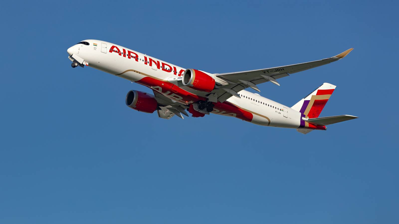 Report: Air India Considering Order For 30-40 Planes Including Boeing 777X & Airbus A350s