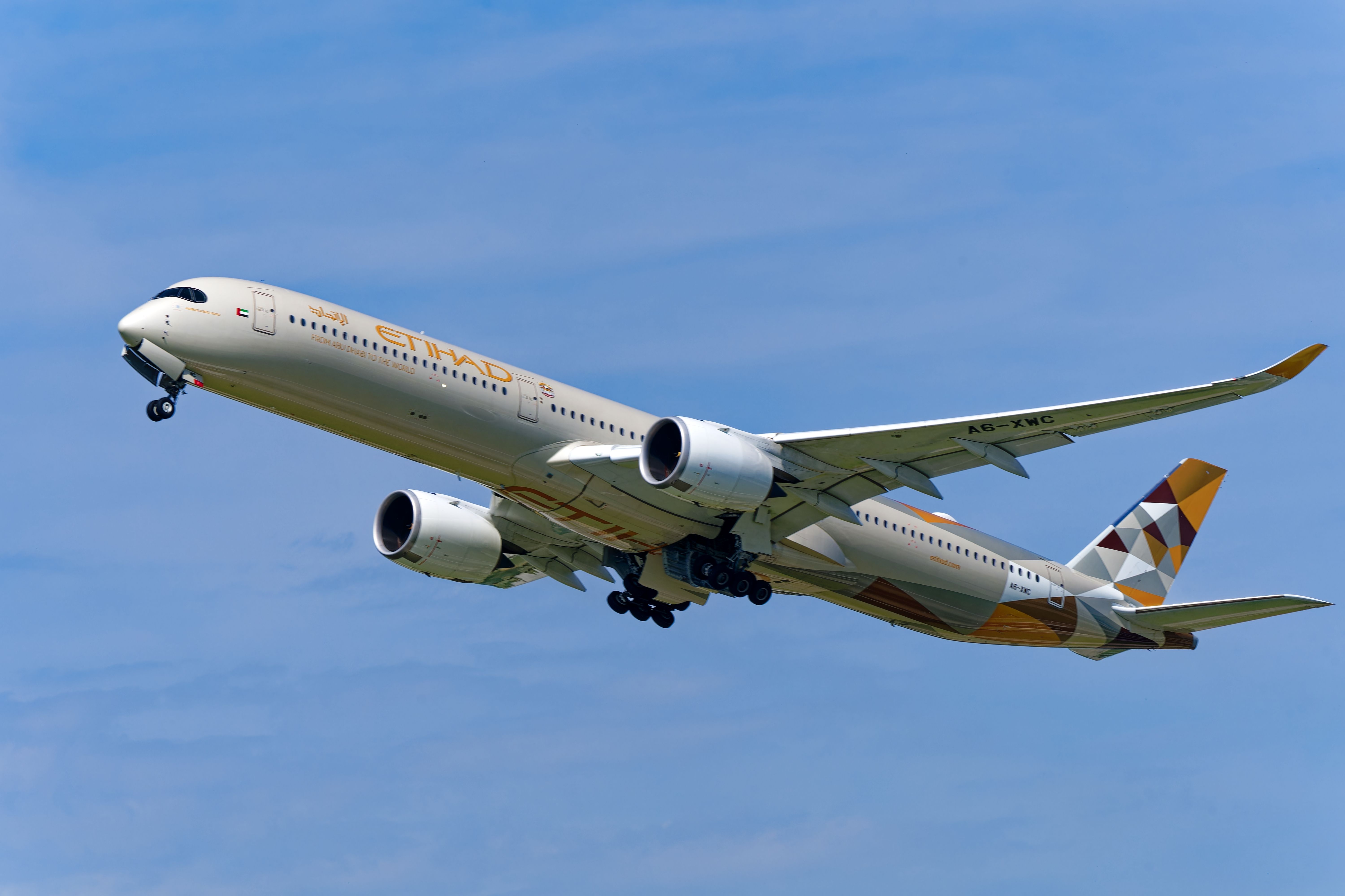 Etihad Airways Takes Delivery Of New Airbus A350