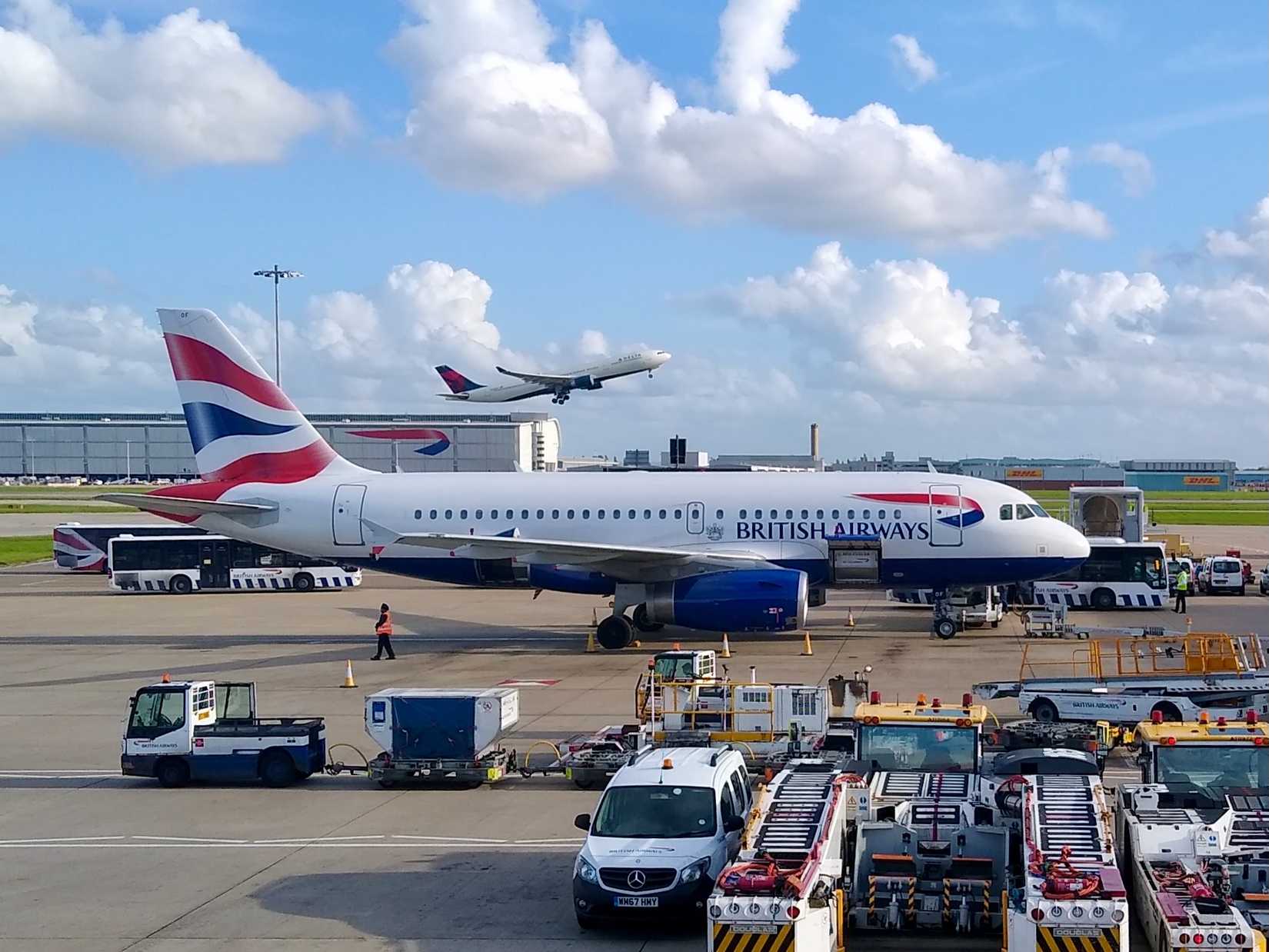 How Many New Aircraft Does British Airways Have On Order Pending Delivery?