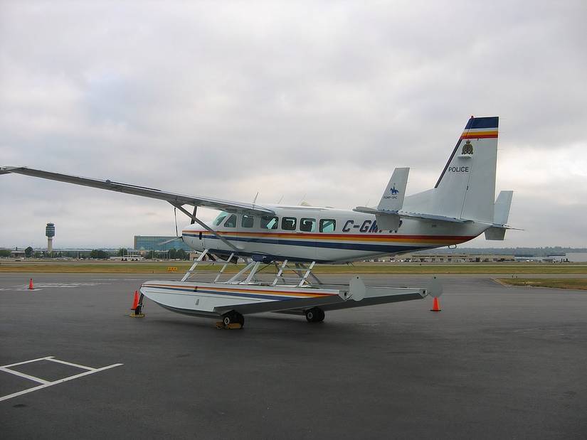How Many Private Jets Does Bill Gates Own?