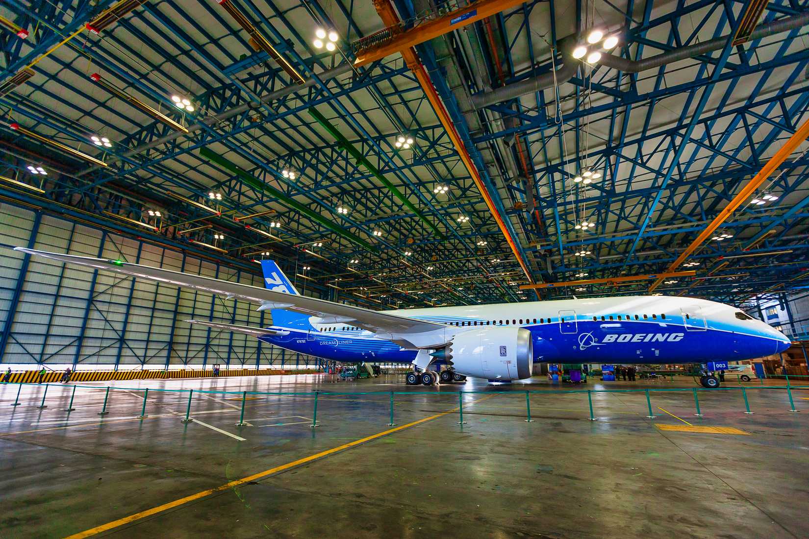 787 Prototype Delivering The Dreamliner: What It Took To Develop The Boeing 787