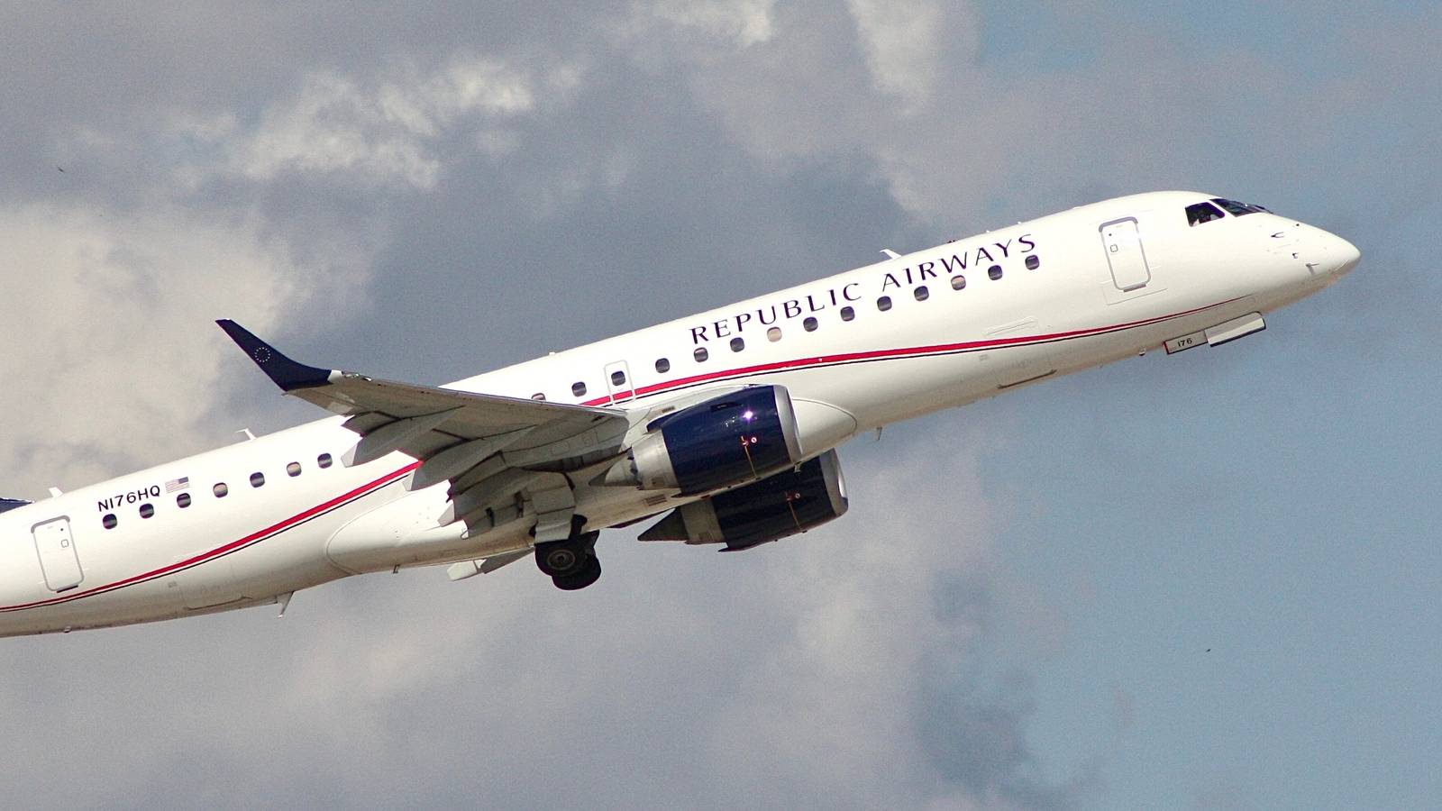 Republic Airways CEO Bryan Bedford Named As Top Candidate To Lead The FAA