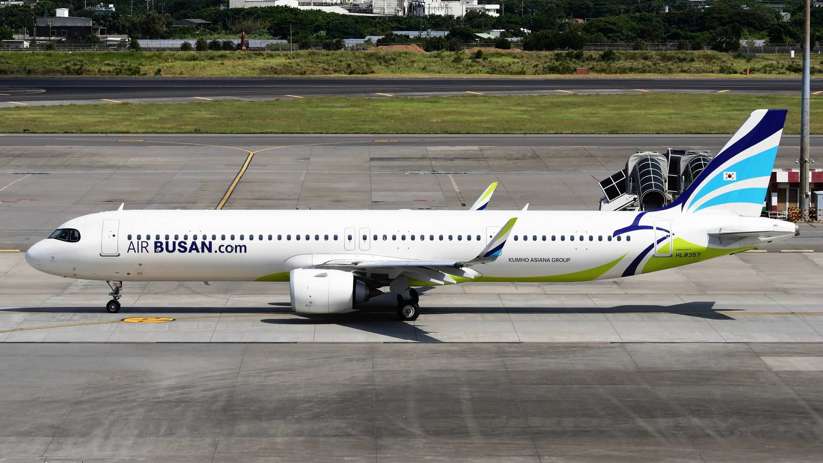 Airlines Update Lithium Battery Policies Due To Safety Risk After Air Busan Fire
