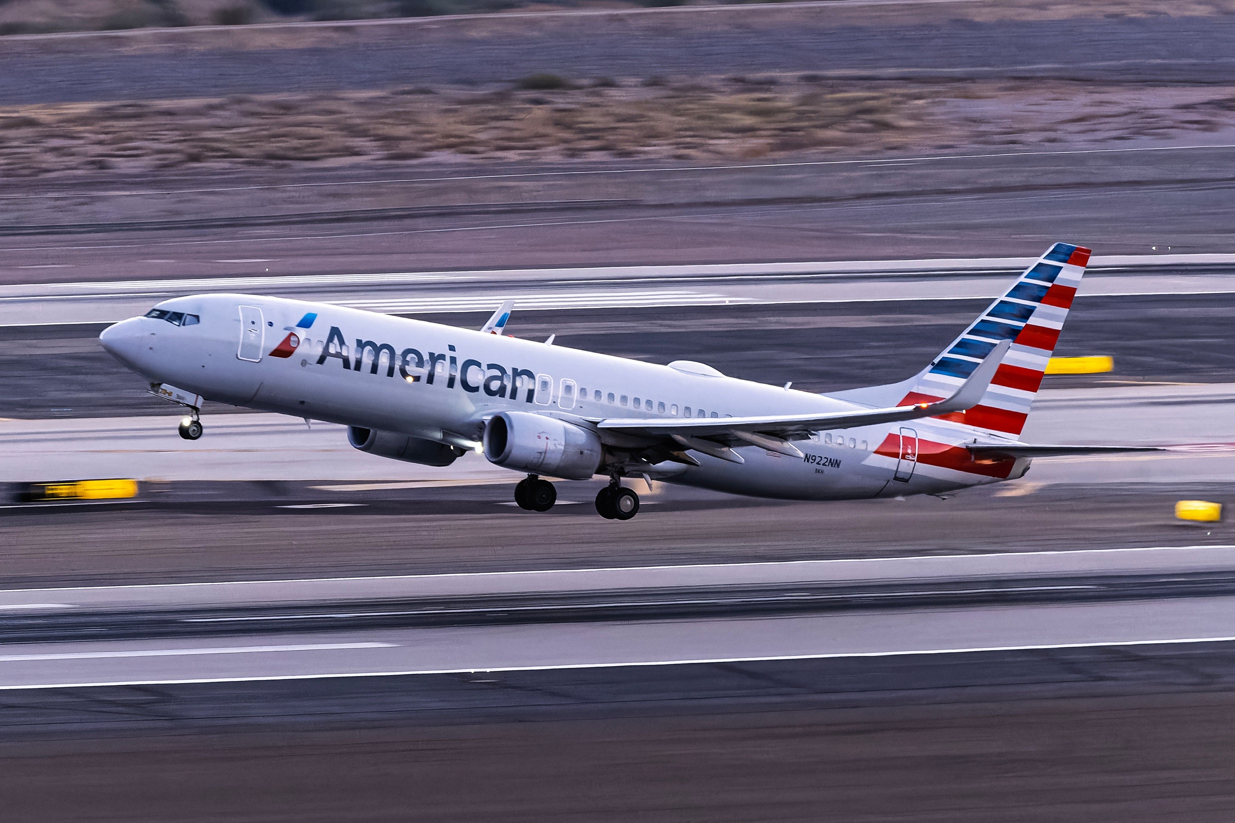 American Airlines Is Allowing Passengers To Use AAdvantage Miles To Purchase Inflight Food & Beverages