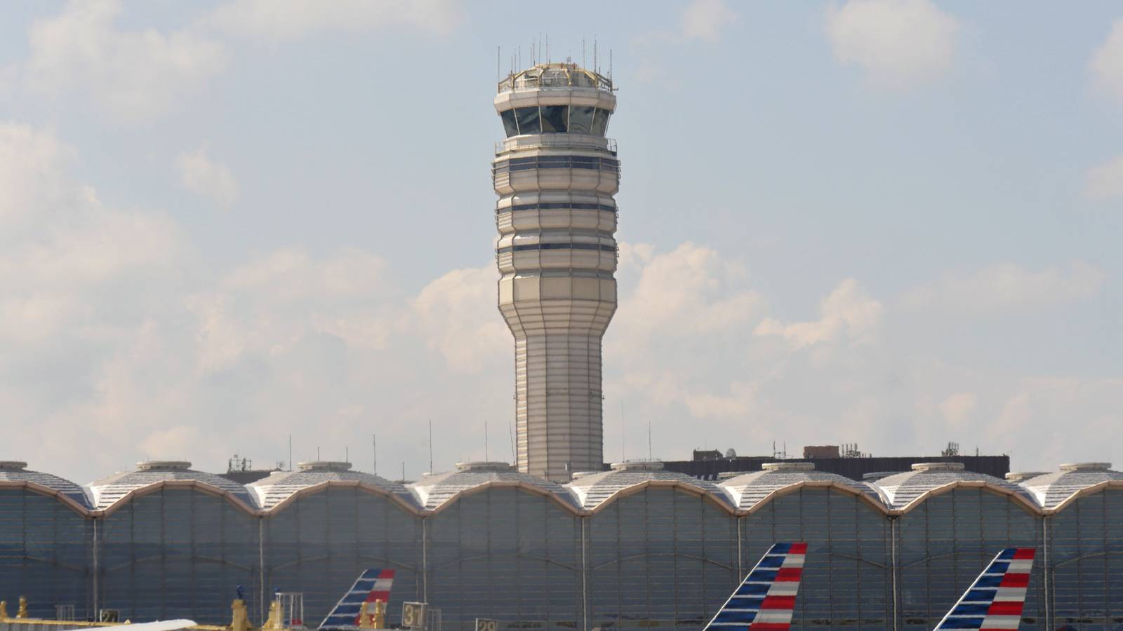 Employee On Administrative Leave After Bloody Fight In ATC Tower At Reagan National Airport