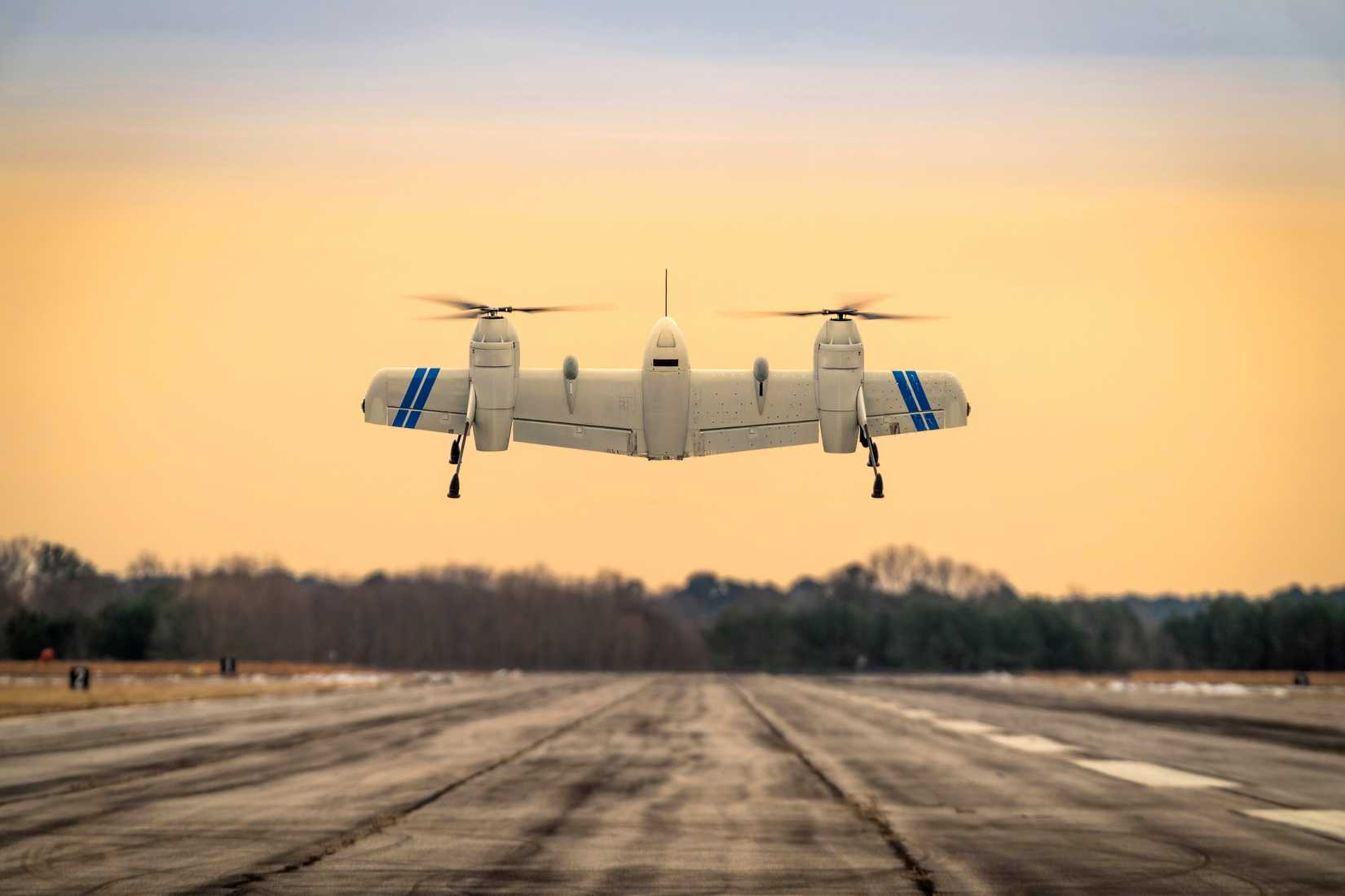 Float Rotor Wing Sikorsky's Rotor Blown Wing UAS Flies In Airplane & Helicopter Mode