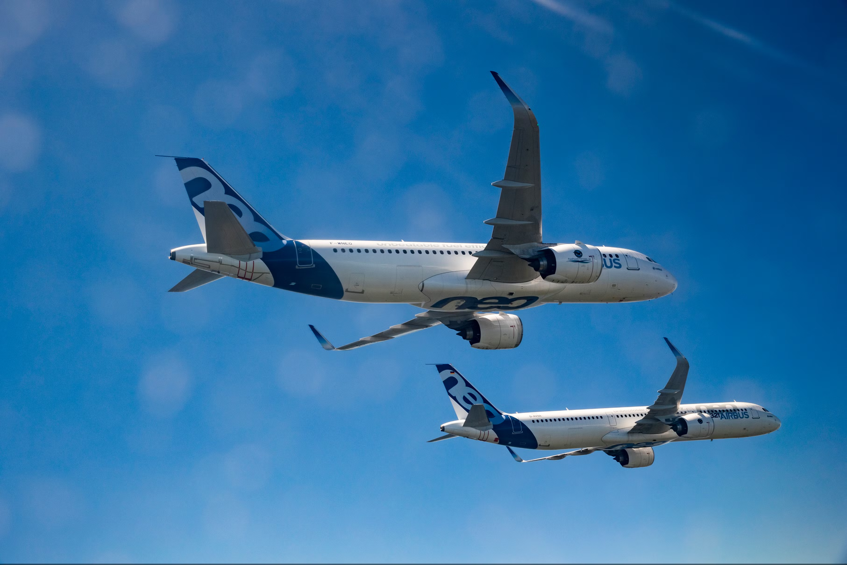 A320neo & A321neo Inflight Together