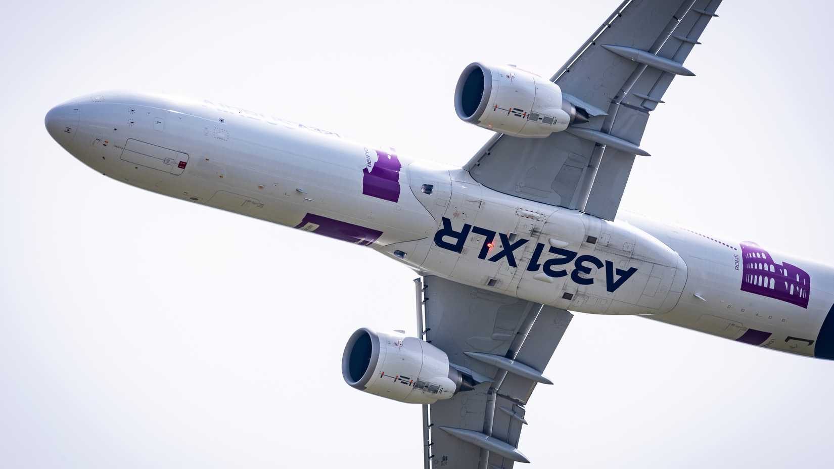 Airbus A321XLR flying shutterstock_2510451205