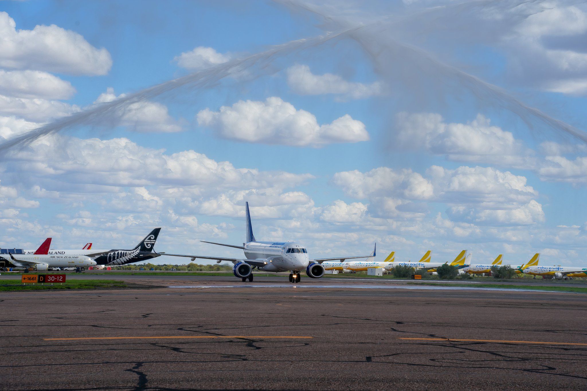 6+ Hours: The World's New Long 1-Stop Embraer E190 & E170 Flights
