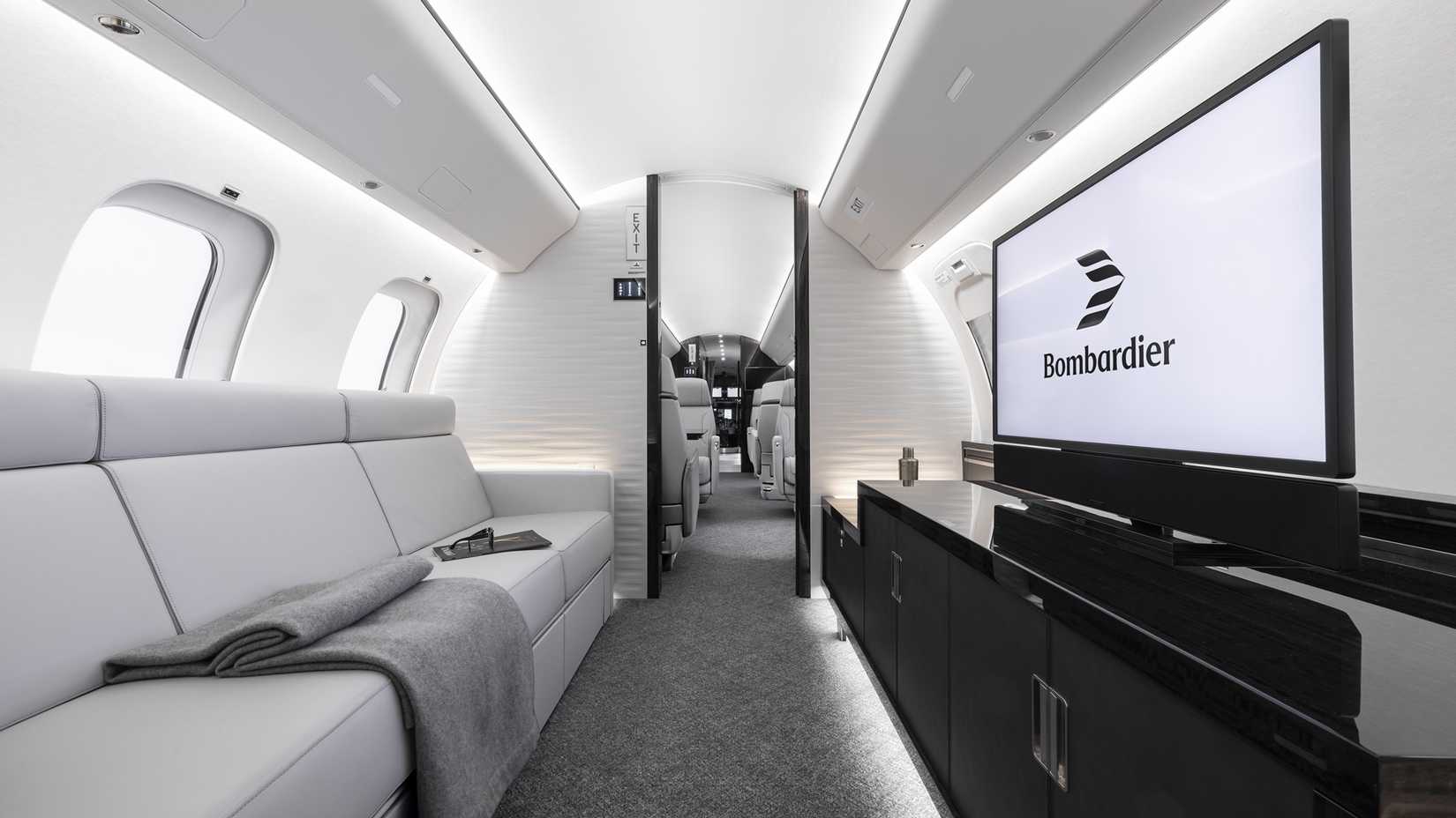 How Much Does It Cost To Fly A Private Jet From London To Dubai?