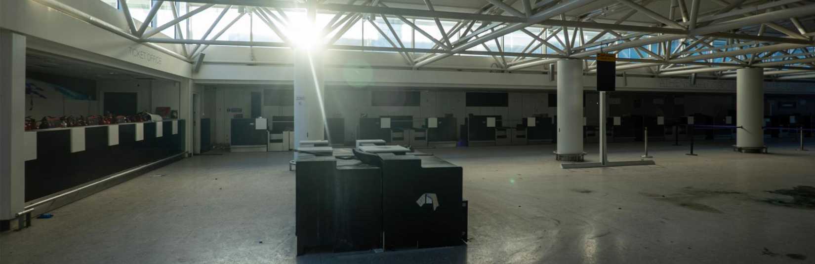 The Real Reason Why London Heathrow Airport Hasn't Demolished Terminal ...