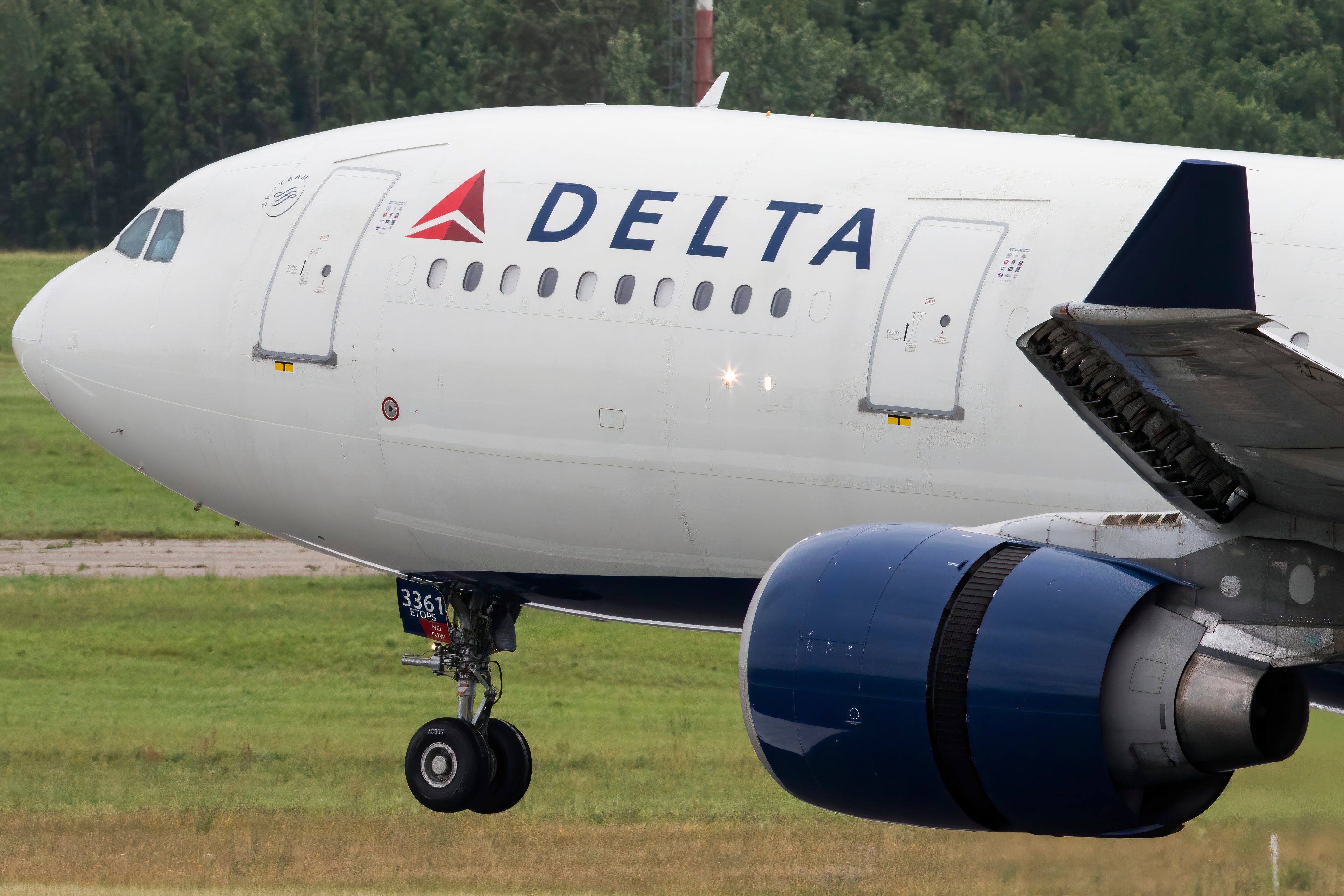 Delta Air Lines Plans 36% More Domestic US Widebody Flights This Summer
