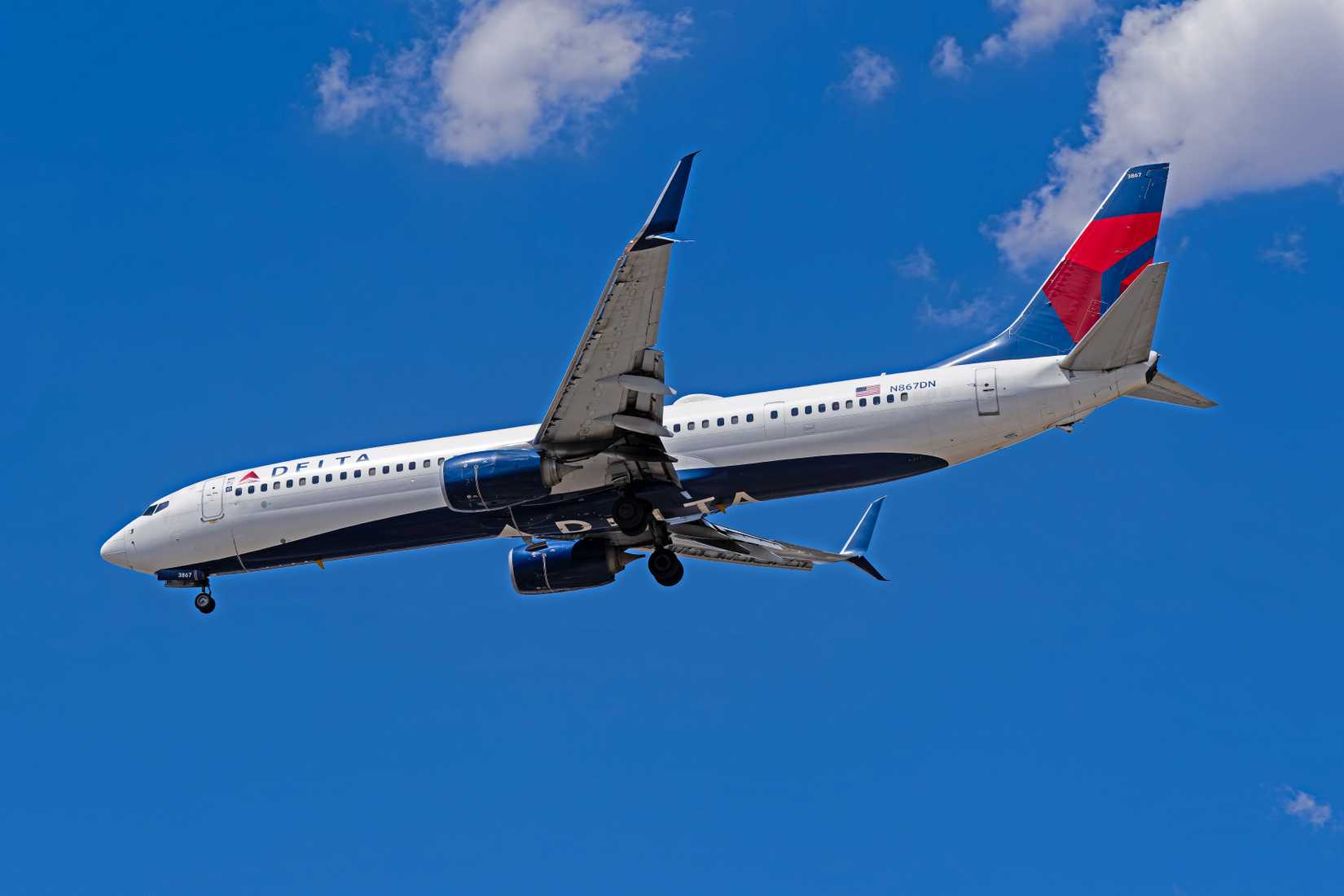 Why In The World Did Delta Air Lines Change The Winglets On Some Aircraft?