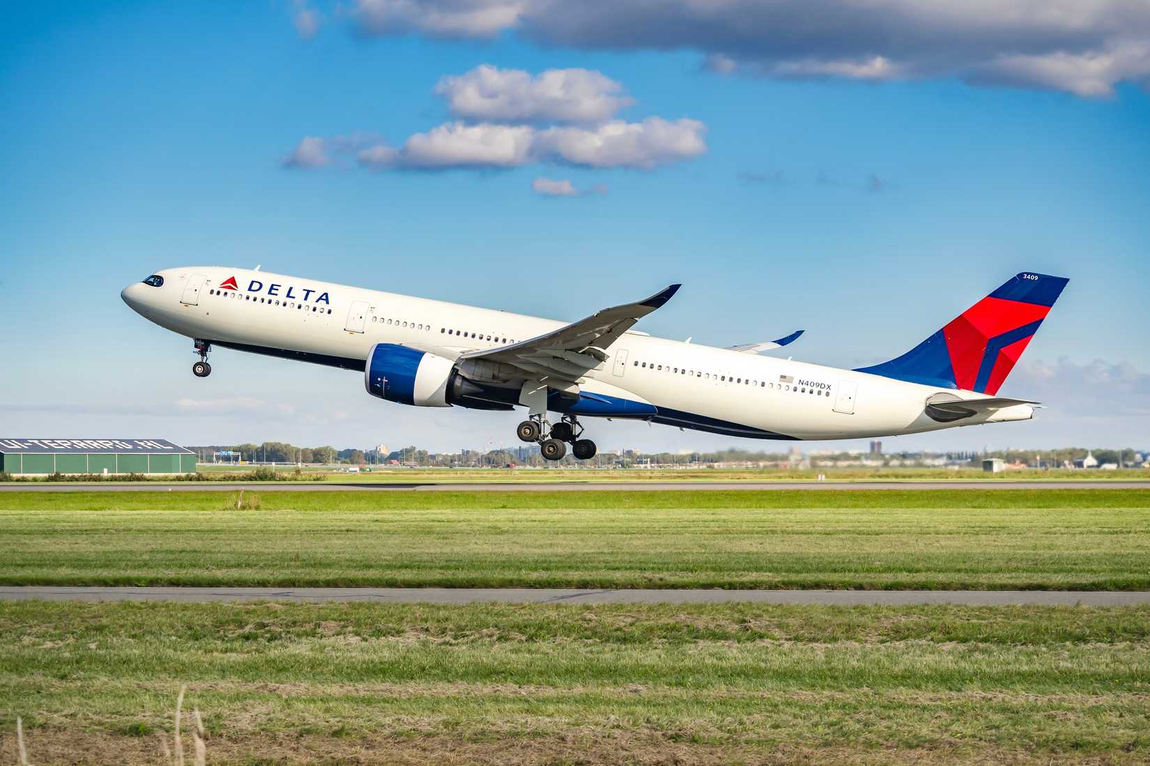Delta Airbus A330neo taking off